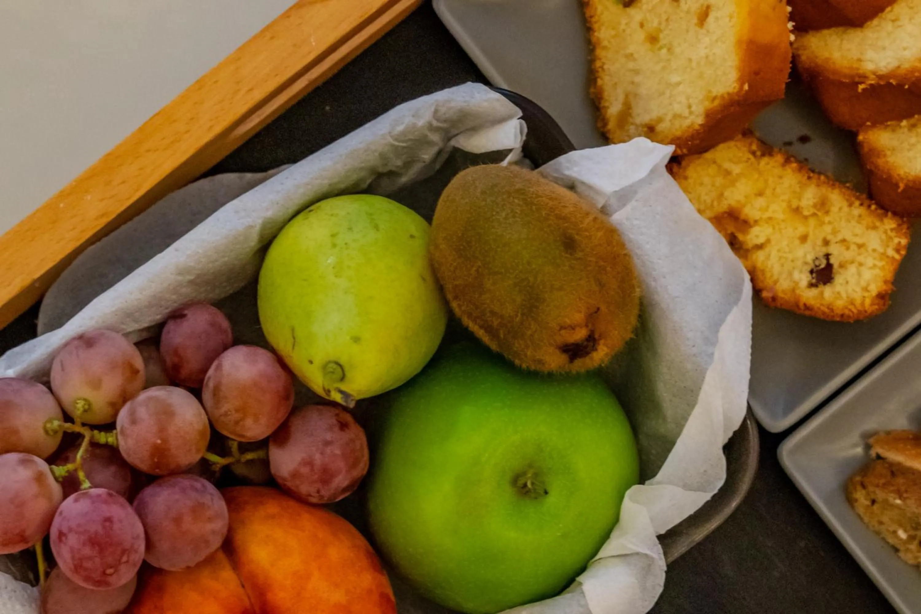 Breakfast in Central Fira Suites