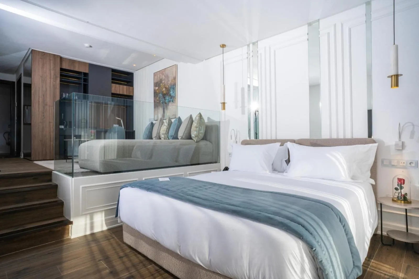 Bed in Petit Palace Suites Hotel