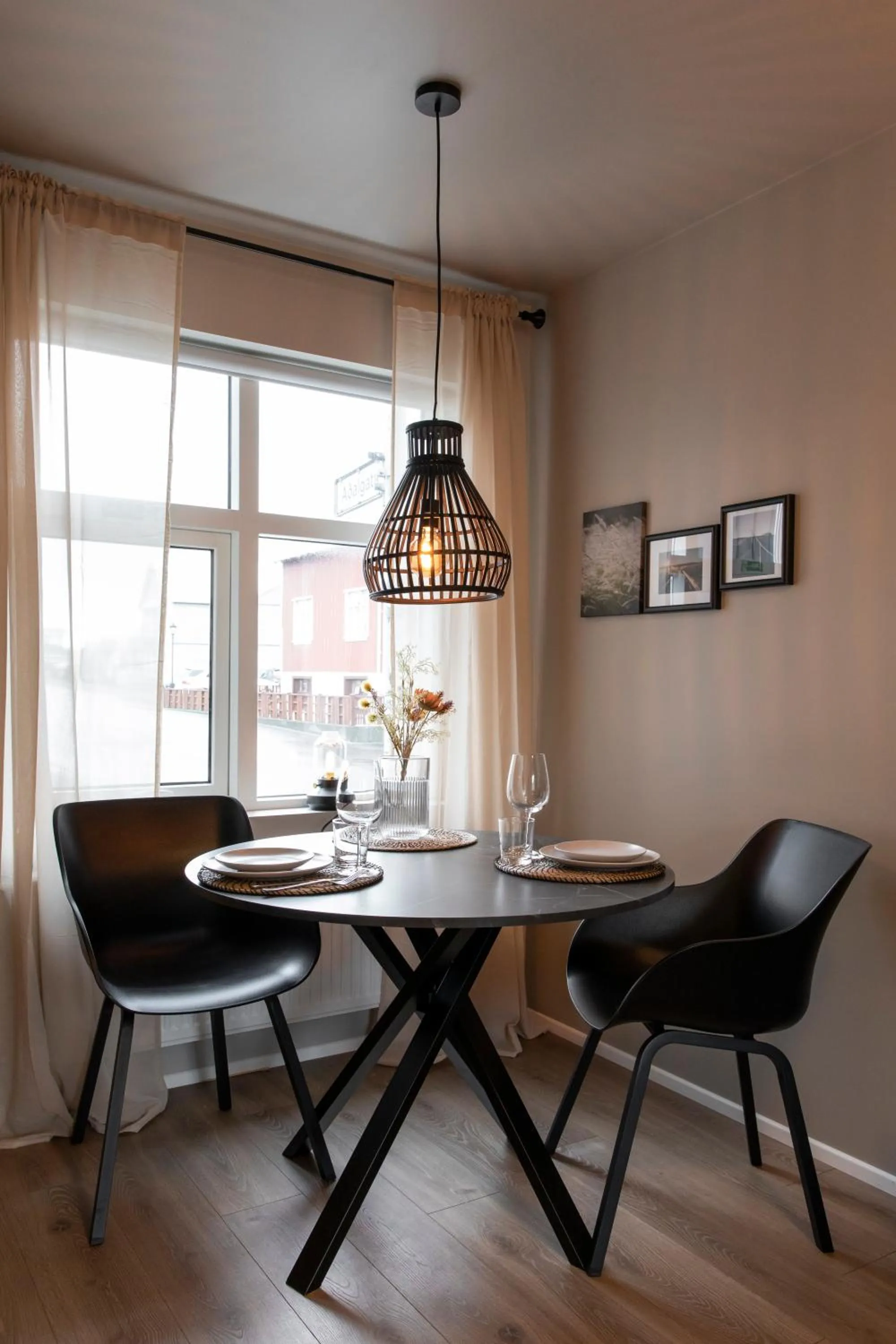 Ray of Sunshine Hafnargata