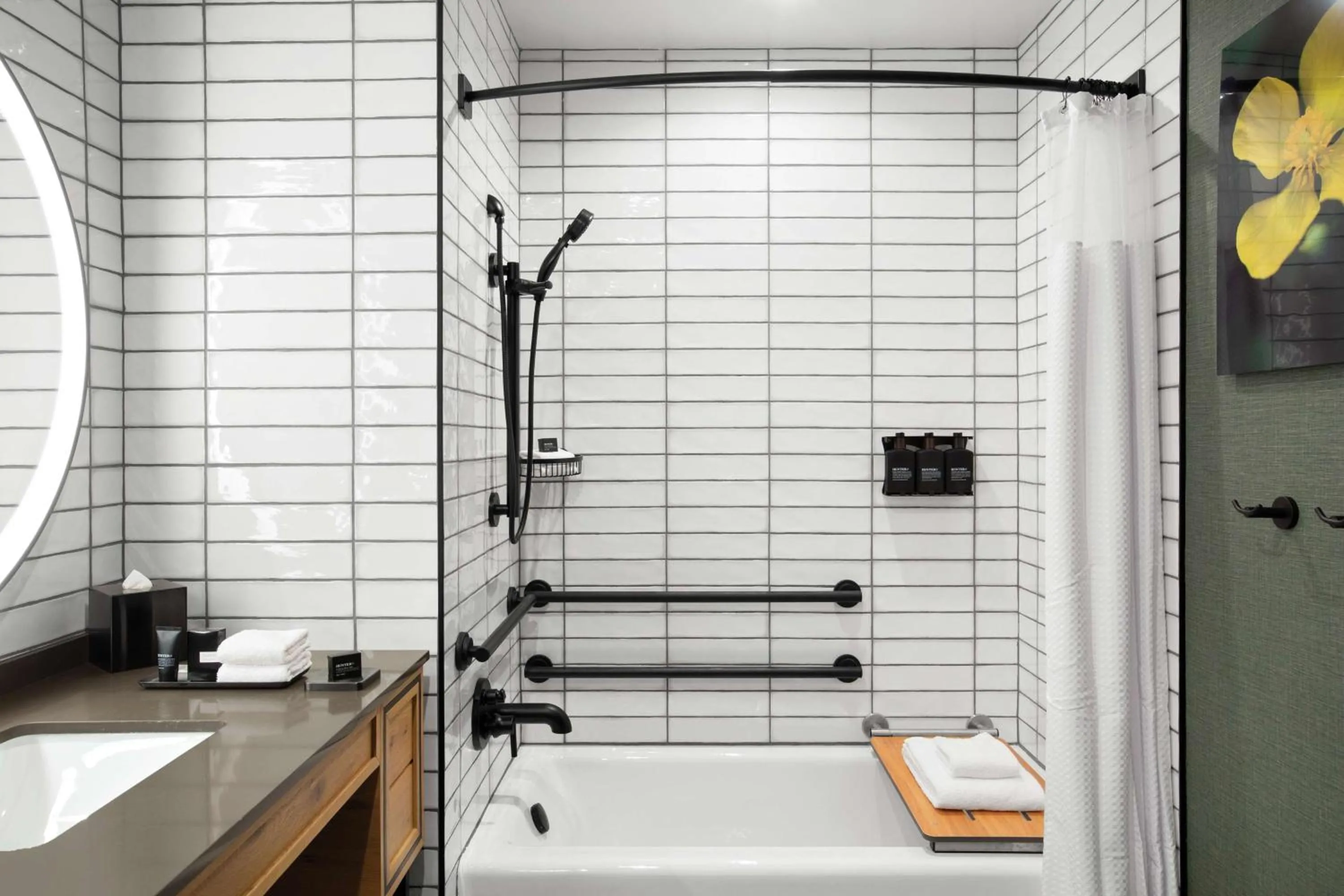 Photo of the whole room in Cloudland at McLemore Resort Lookout Mountain, Curio by Hilton