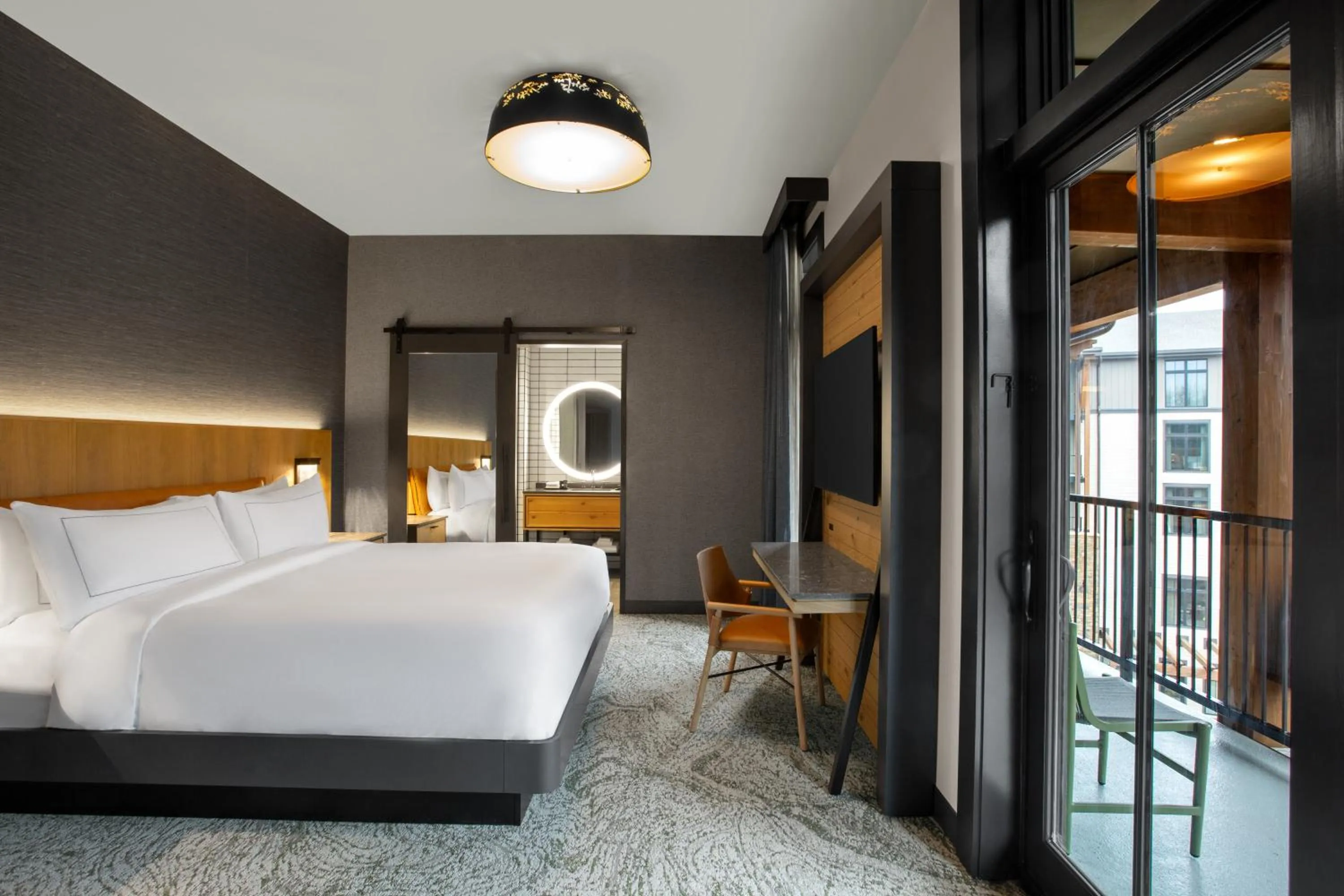 Balcony/Terrace, Bed in Cloudland at McLemore Resort Lookout Mountain, Curio by Hilton