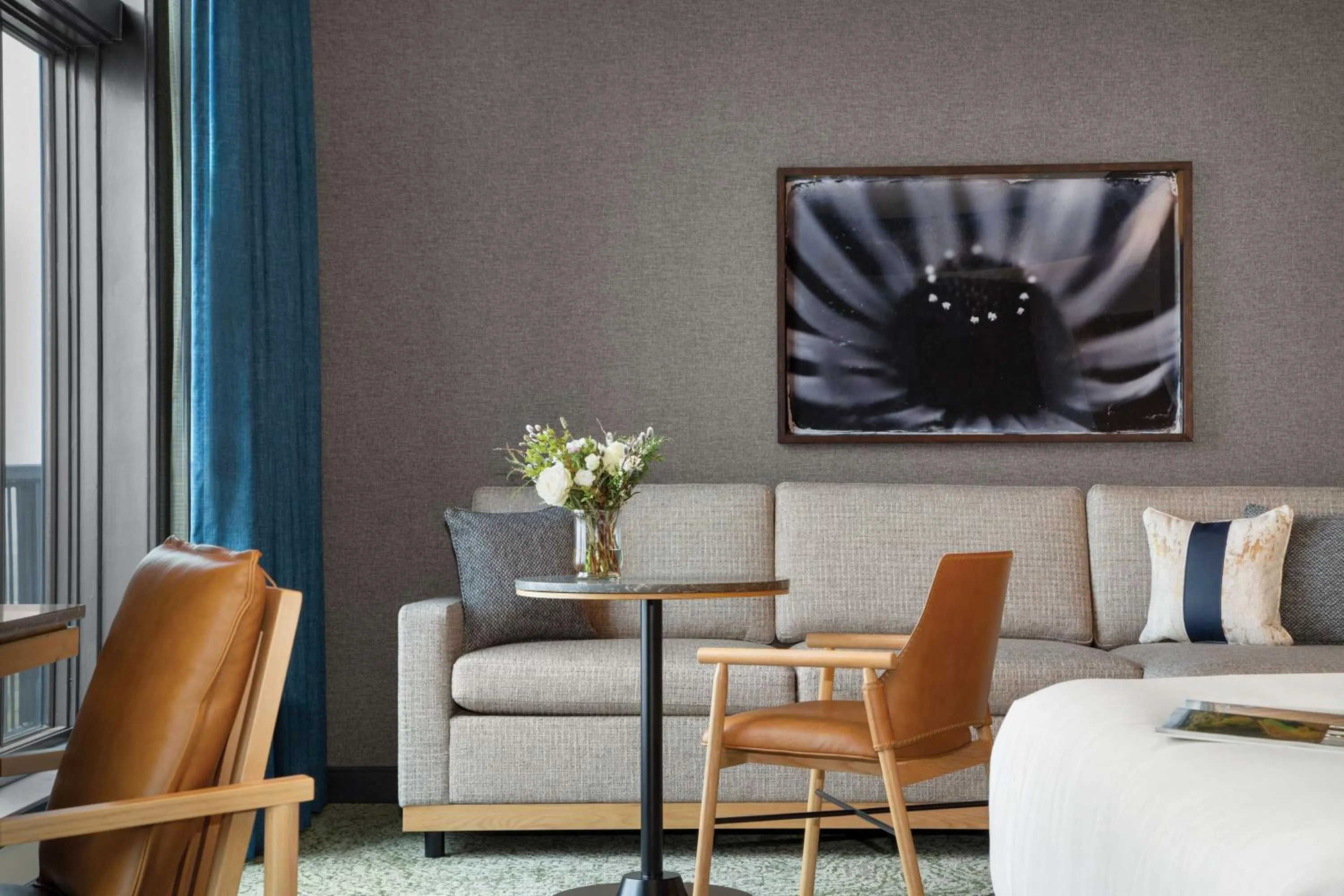 Photo of the whole room in Cloudland at McLemore Resort Lookout Mountain, Curio by Hilton