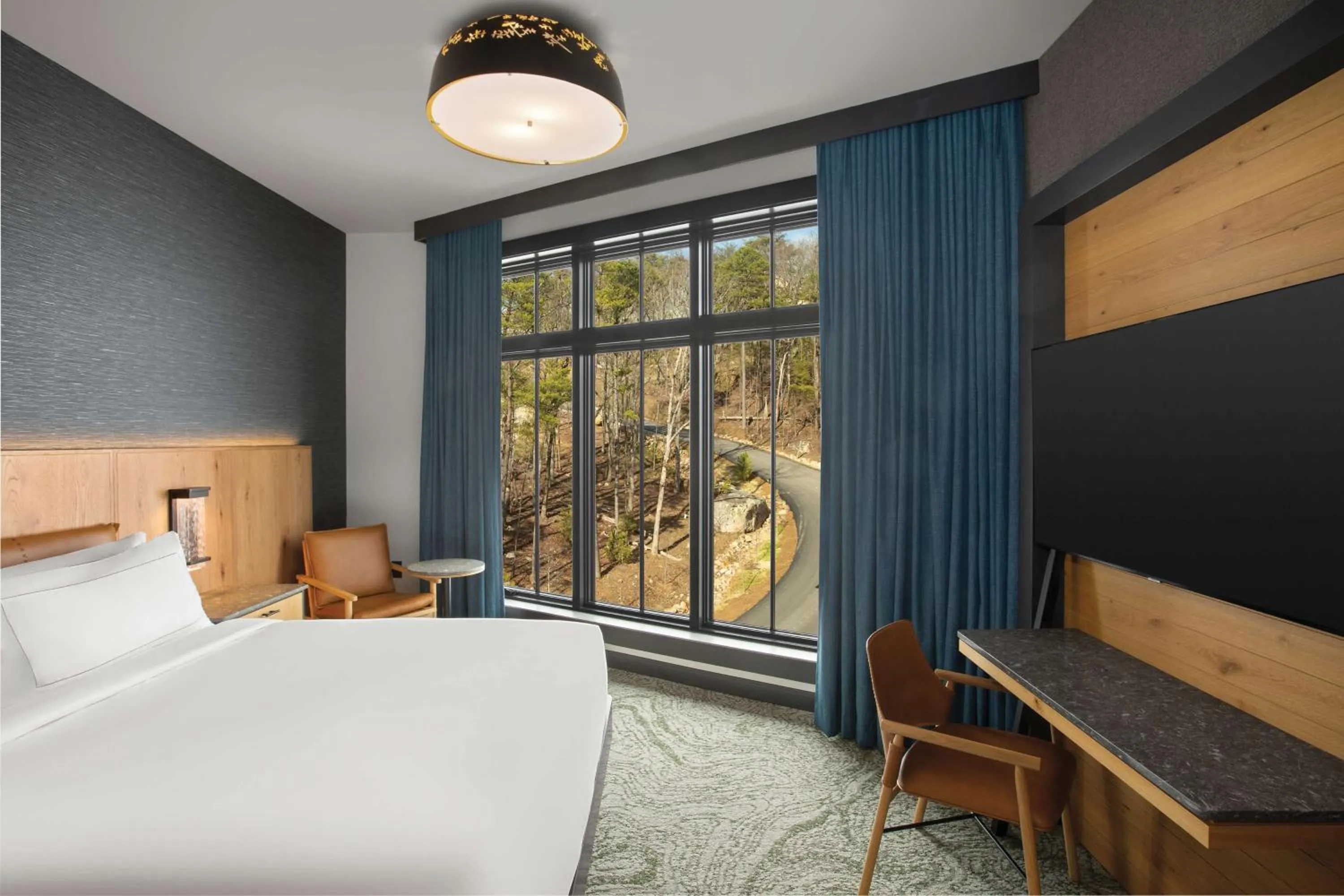 Bedroom, Bed in Cloudland at McLemore Resort Lookout Mountain, Curio by Hilton