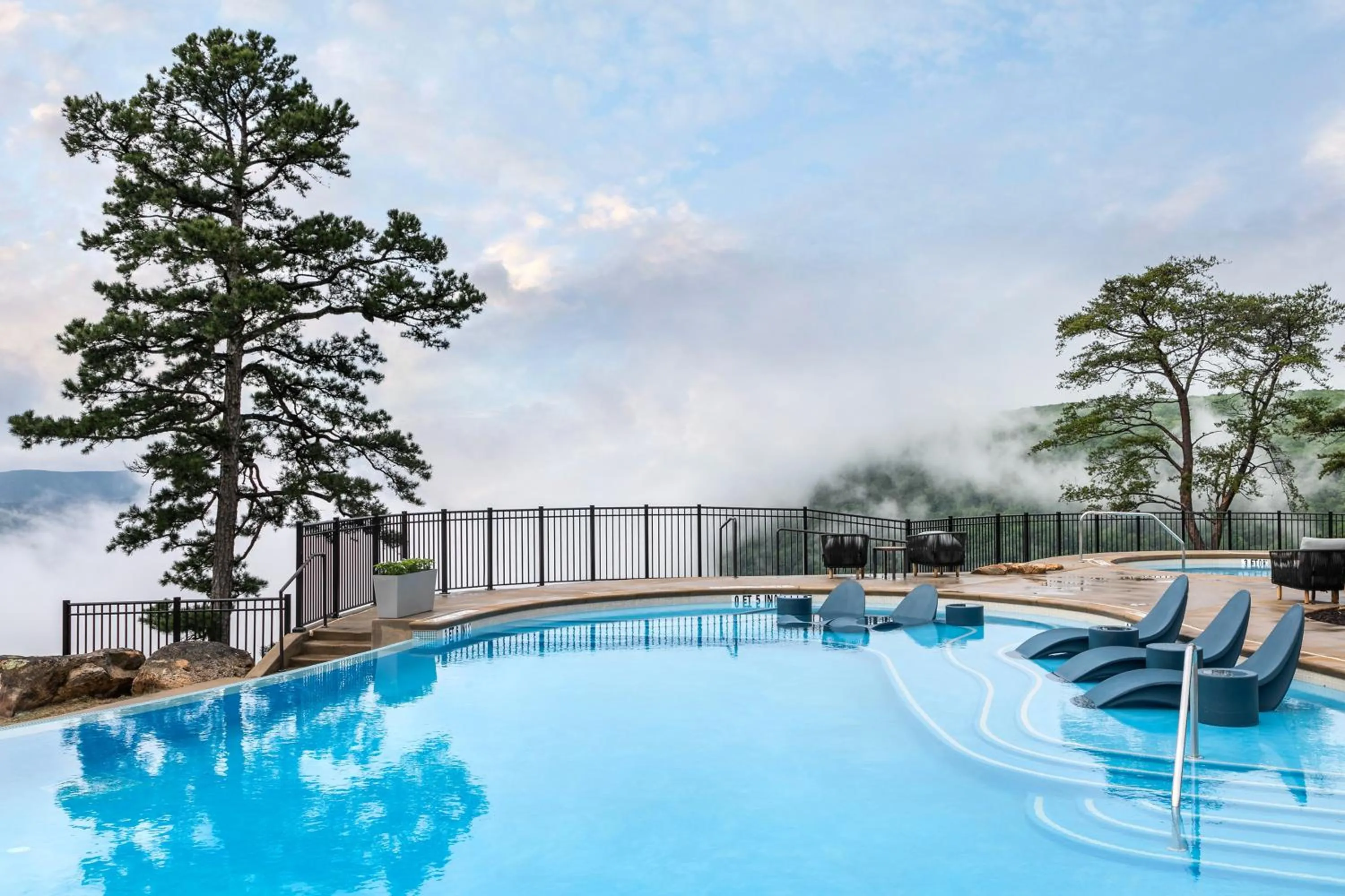 Swimming pool in Cloudland at McLemore Resort Lookout Mountain, Curio by Hilton