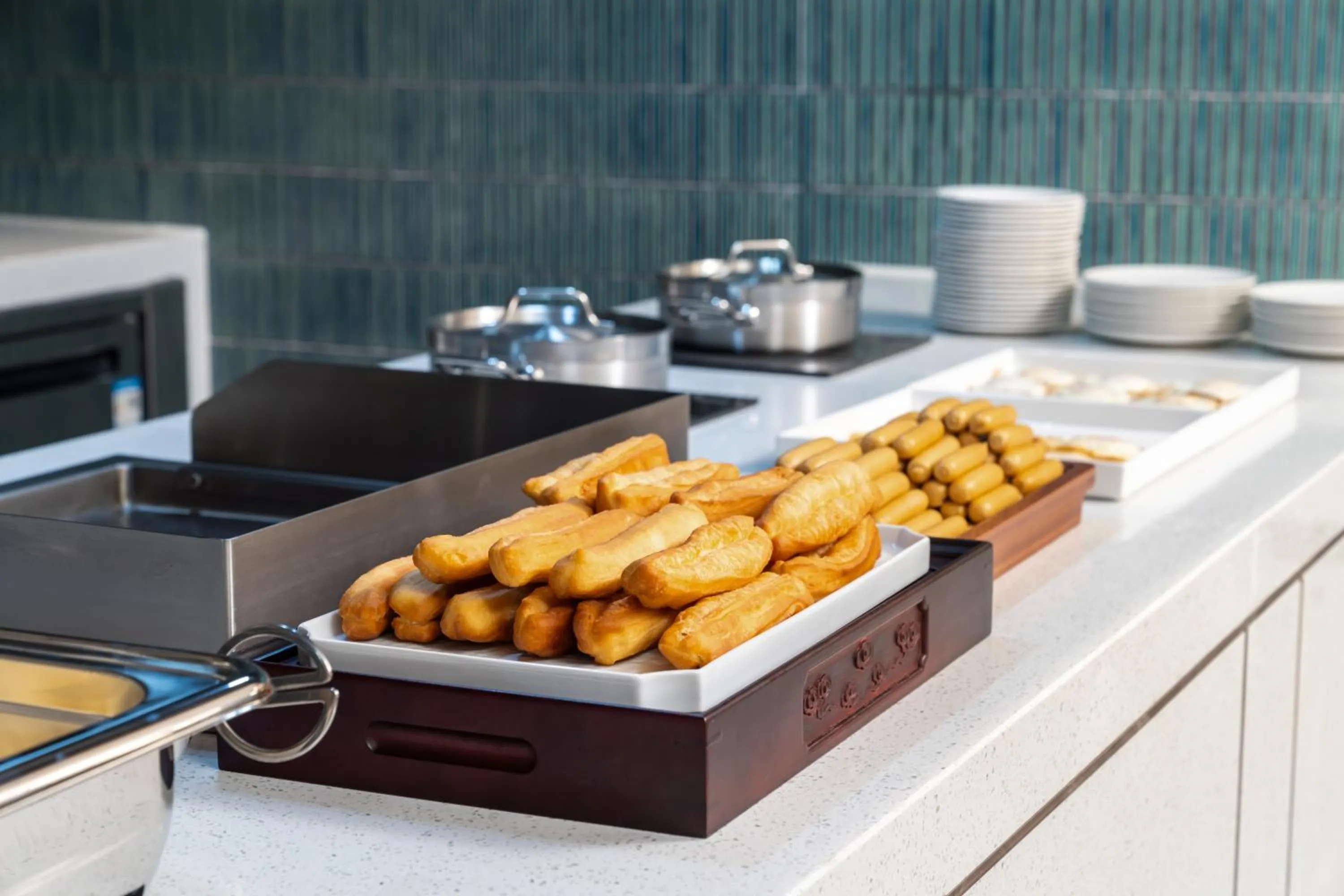 Buffet breakfast in Hilton Garden Inn Huzhou High-Speed Railway Station