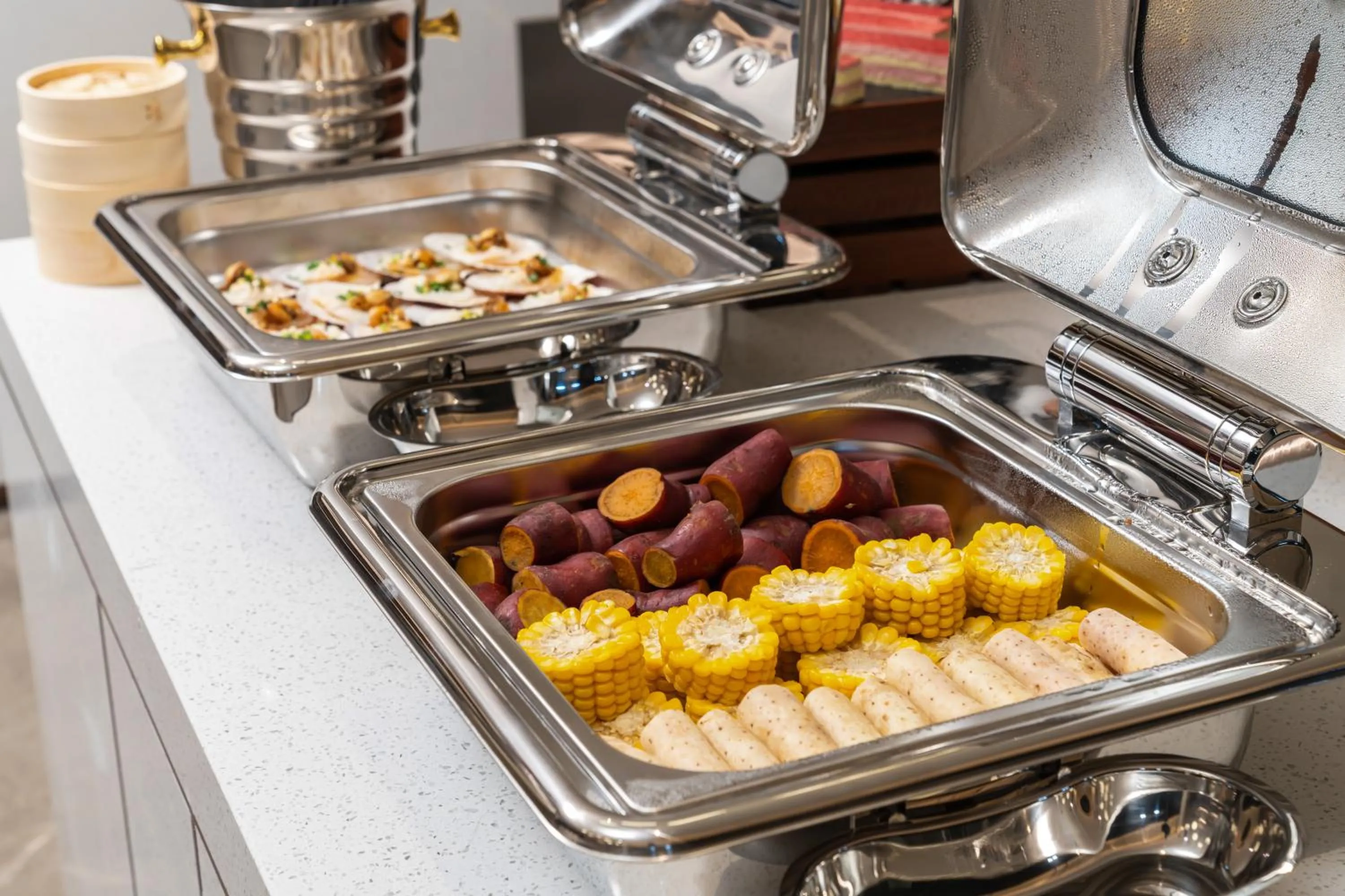 Buffet breakfast in Hilton Garden Inn Huzhou High-Speed Railway Station