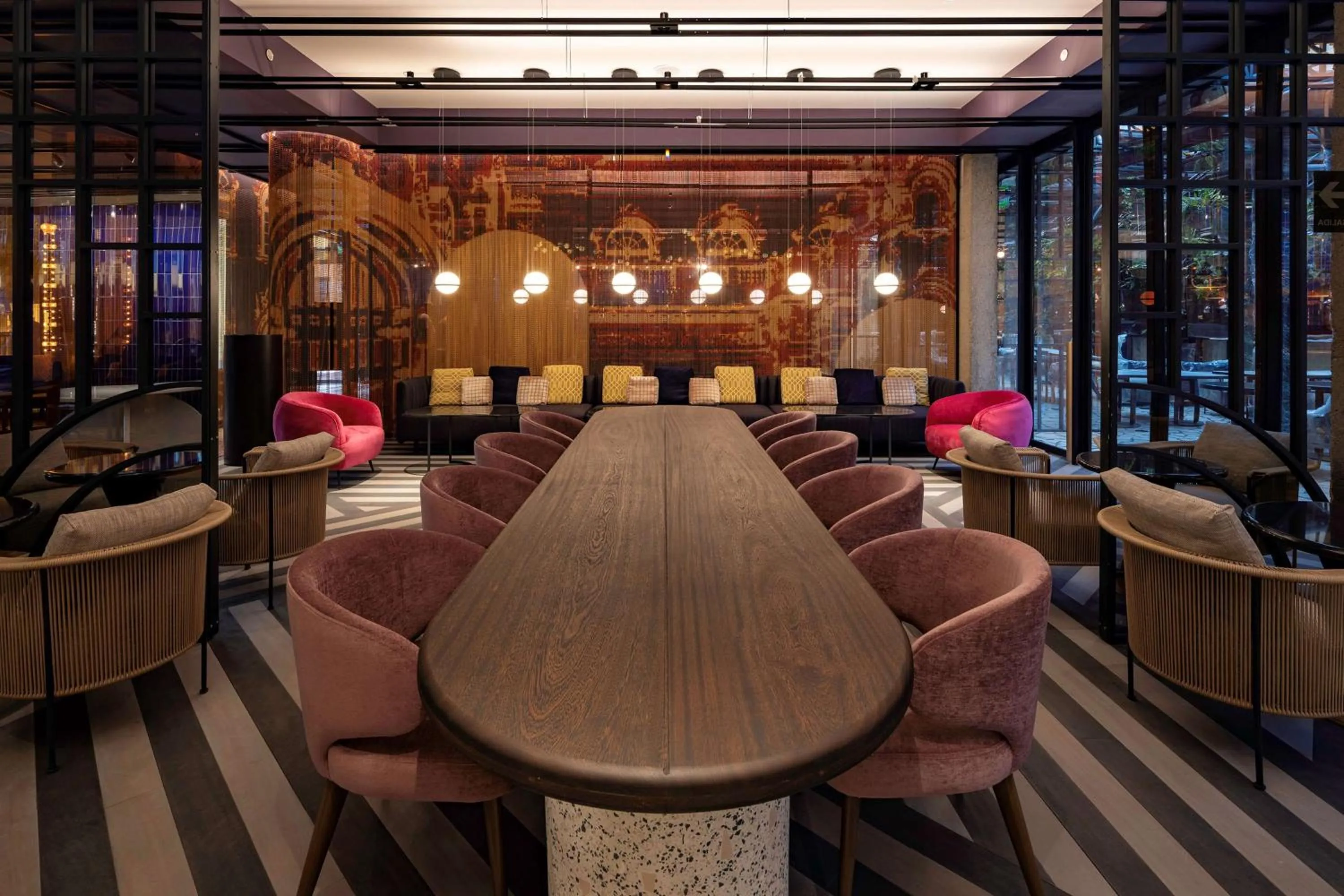 Restaurant/places to eat in Doubletree By Hilton Lima San Isidro