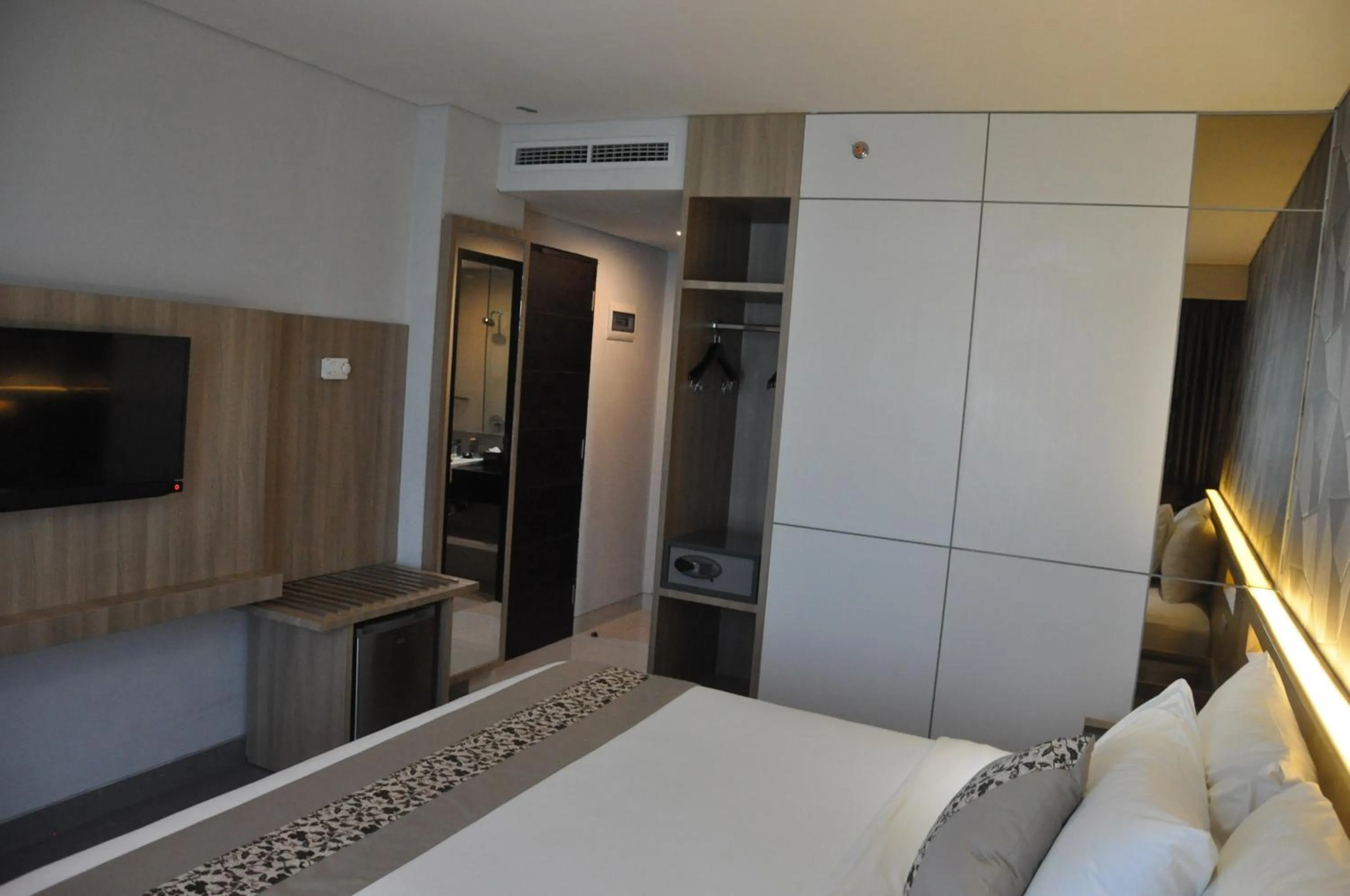 Bedroom, Bed in Sala View Hotel