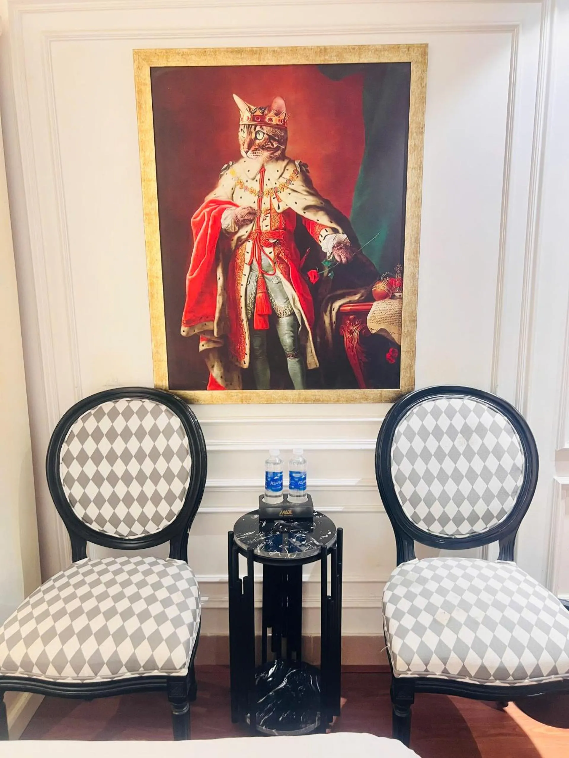 Seating area in Diamond Hotel Sapa