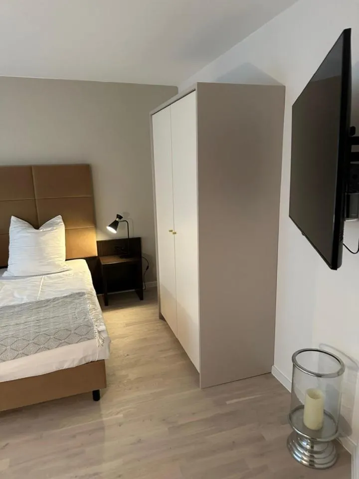 Bedroom, Bed in Livingroom Mathildenhöhe