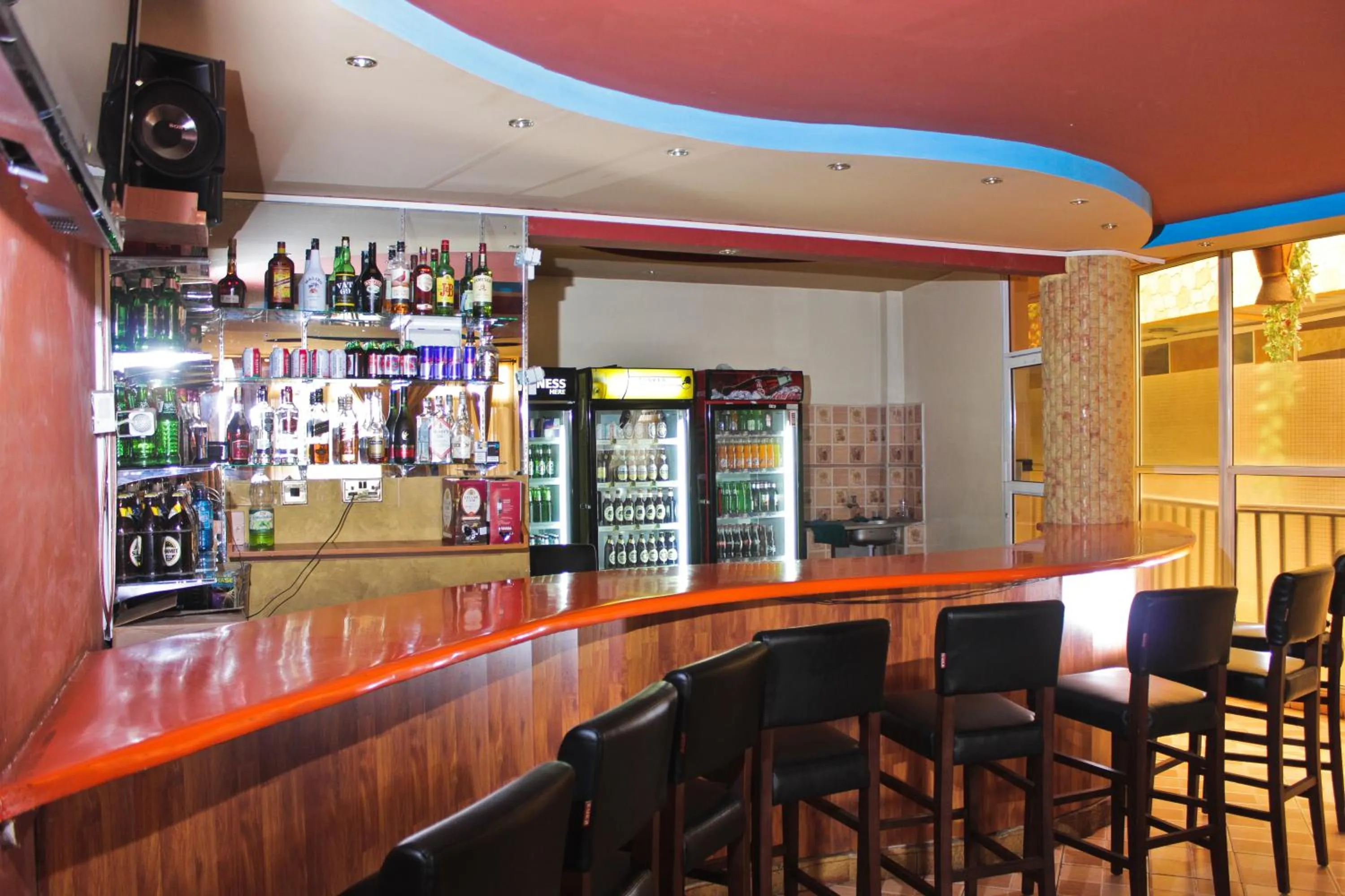 Lounge or bar in Pearl Palace Hotel