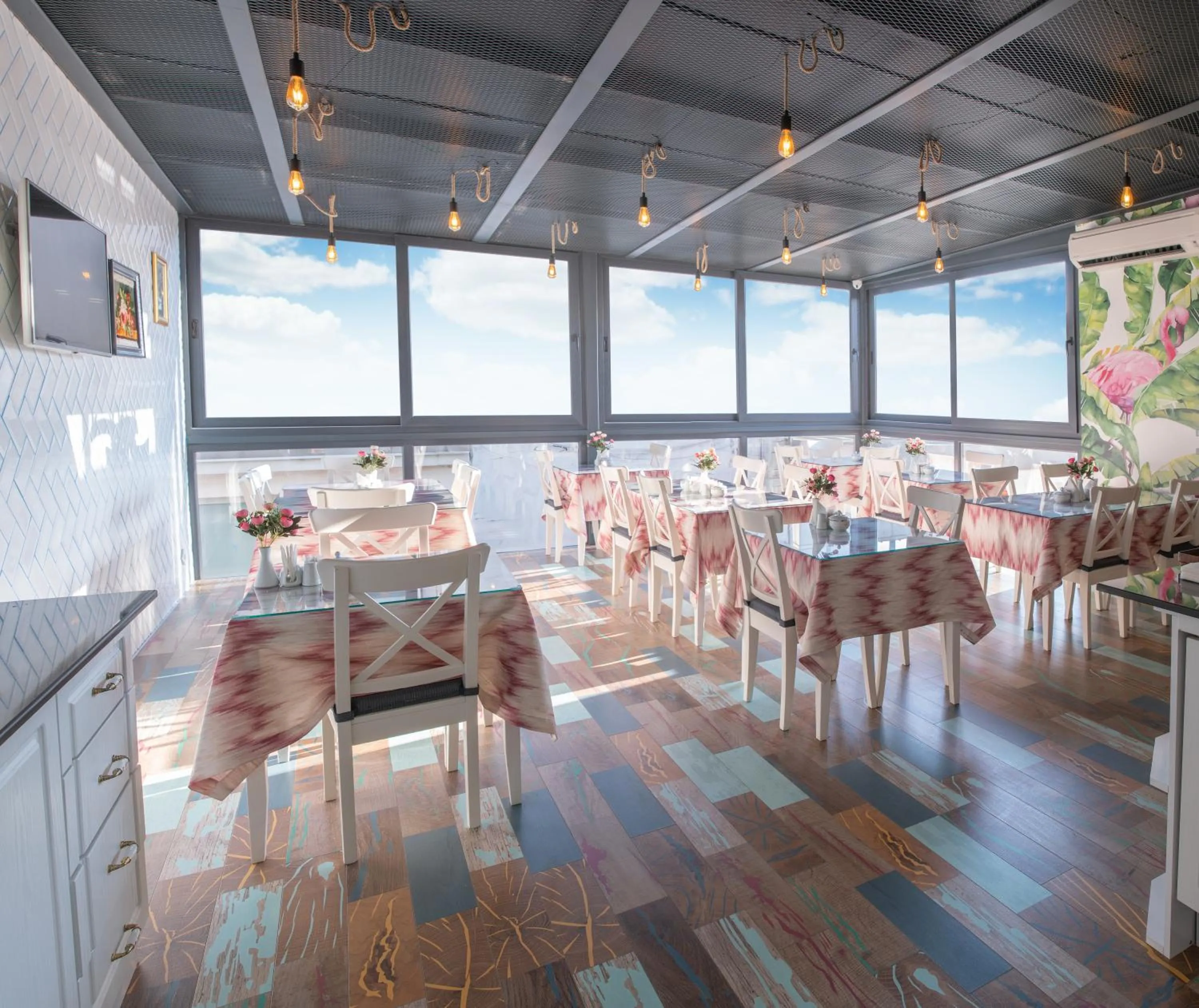 Balcony/Terrace in Miran Hotel