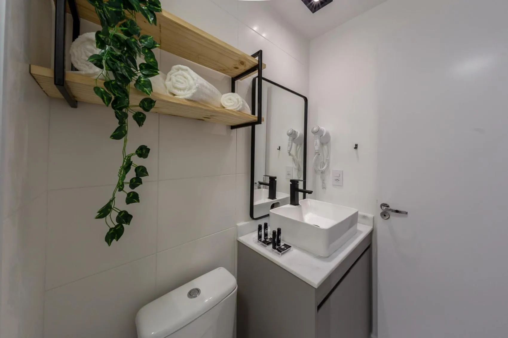 Bathroom in Charlie Uwin Brooklin