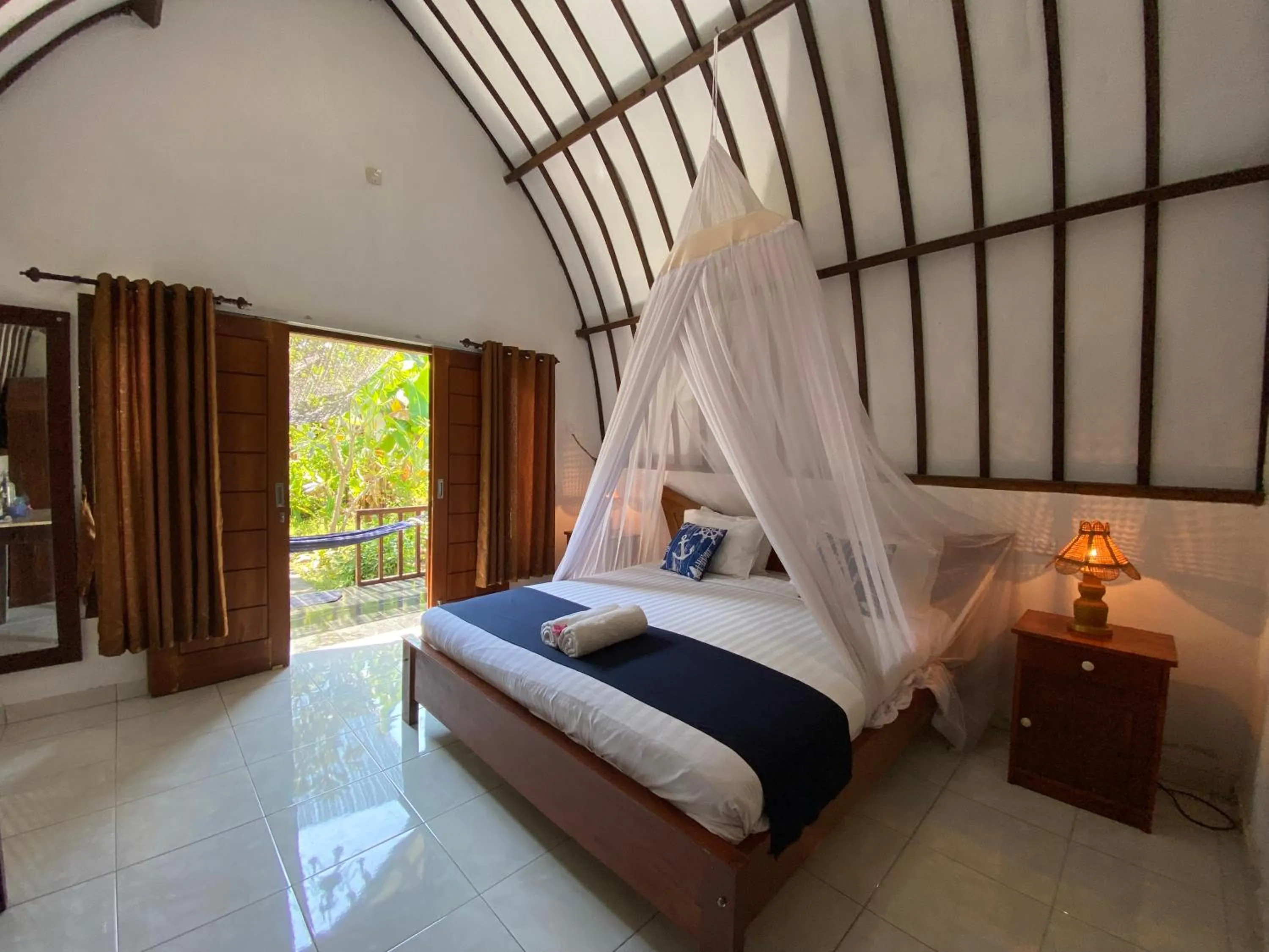 Bedroom, Bed in Mustika Ocean Lodge