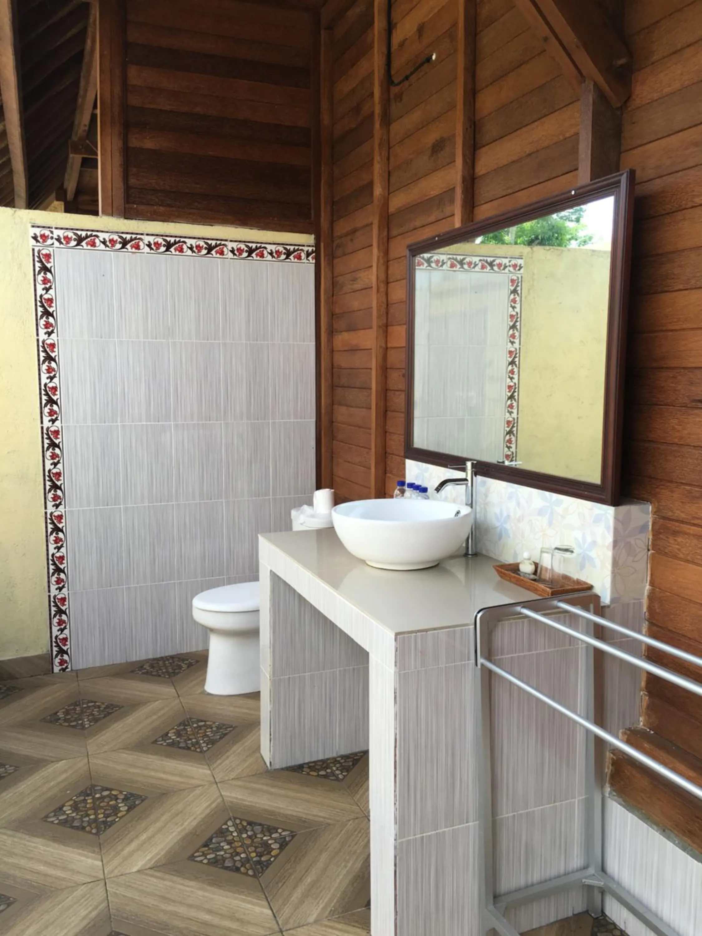 Toilet in Laguna Reef Huts