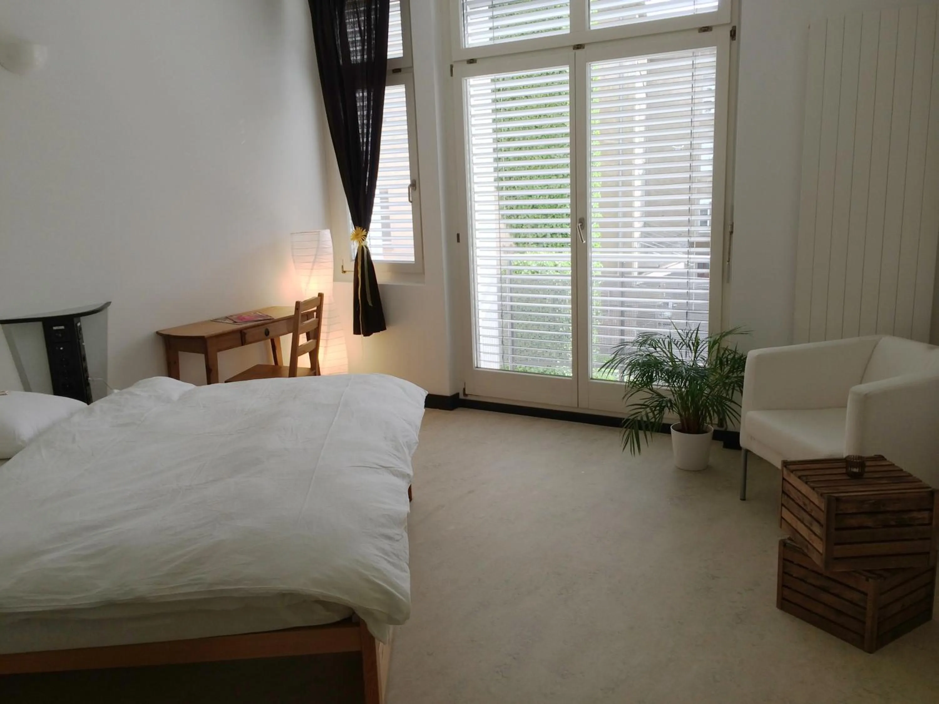 Day, Bed in B&B im Herzen von Biel