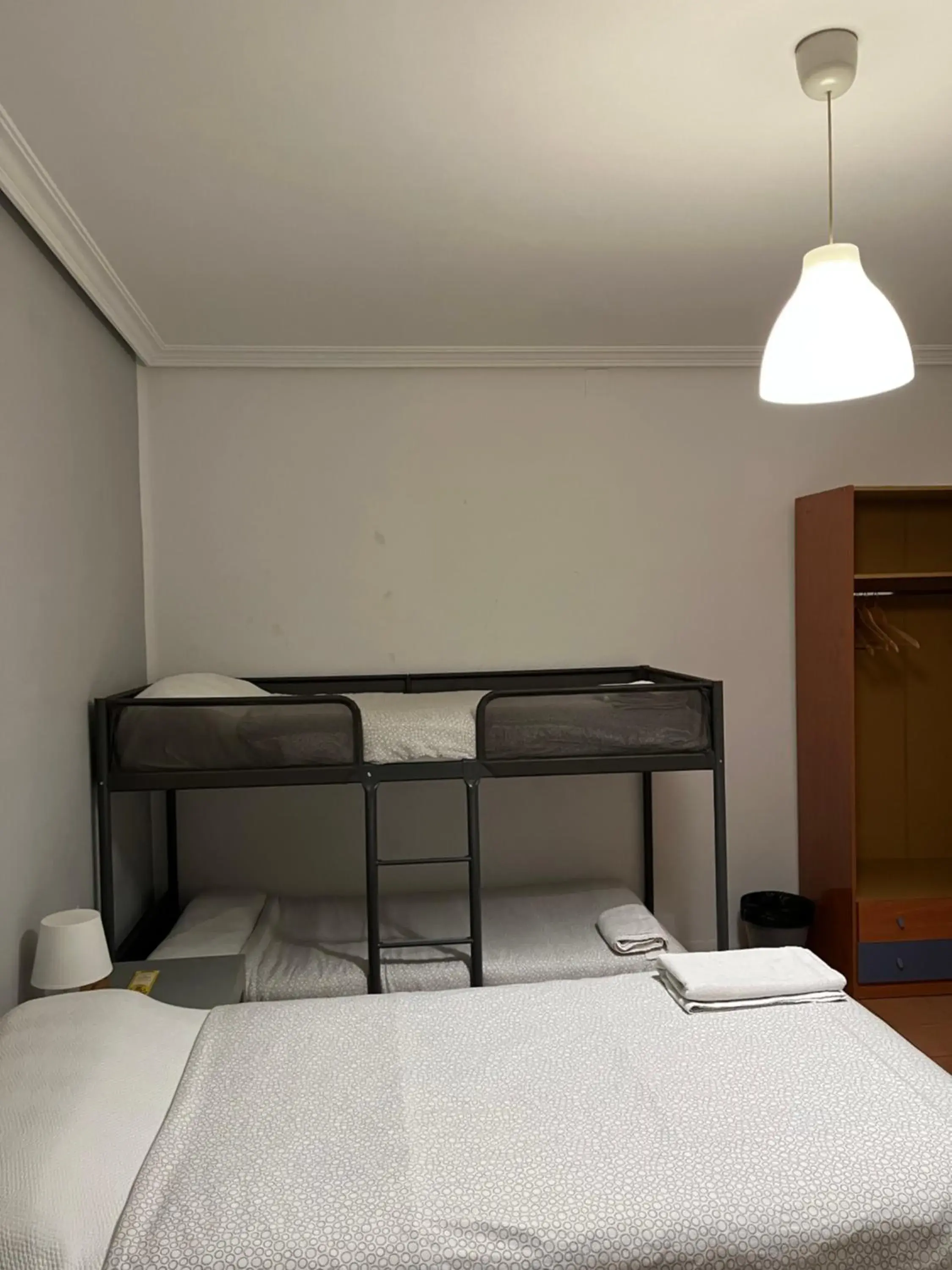 Quadruple Room with Shared Bathroom in Roomin Hostel Quadruple Room with Shared Bathroom in Roomin Hostel