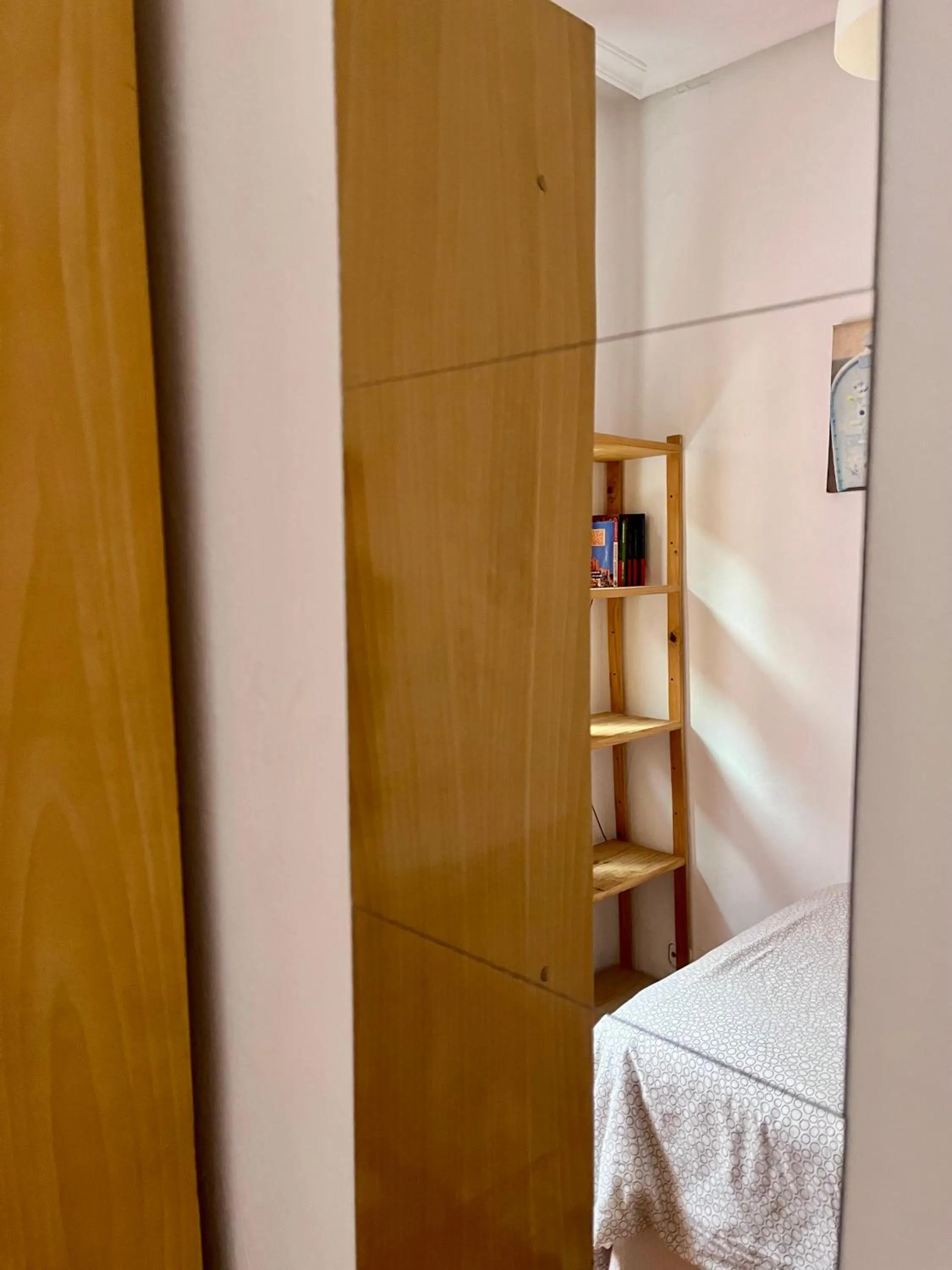 Bed in Roomin Hostel