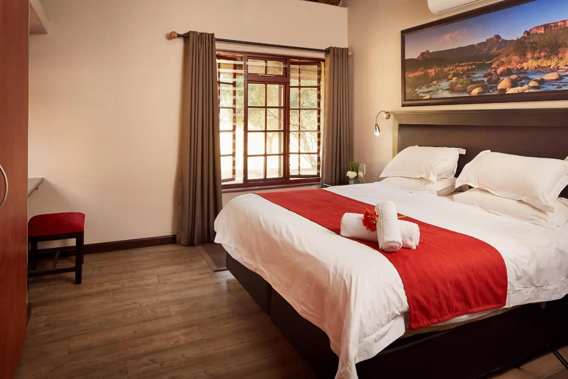 3 Bedroom Chalet in First Group Magalies Park 3 Bedroom Chalet in First Group Magalies Park