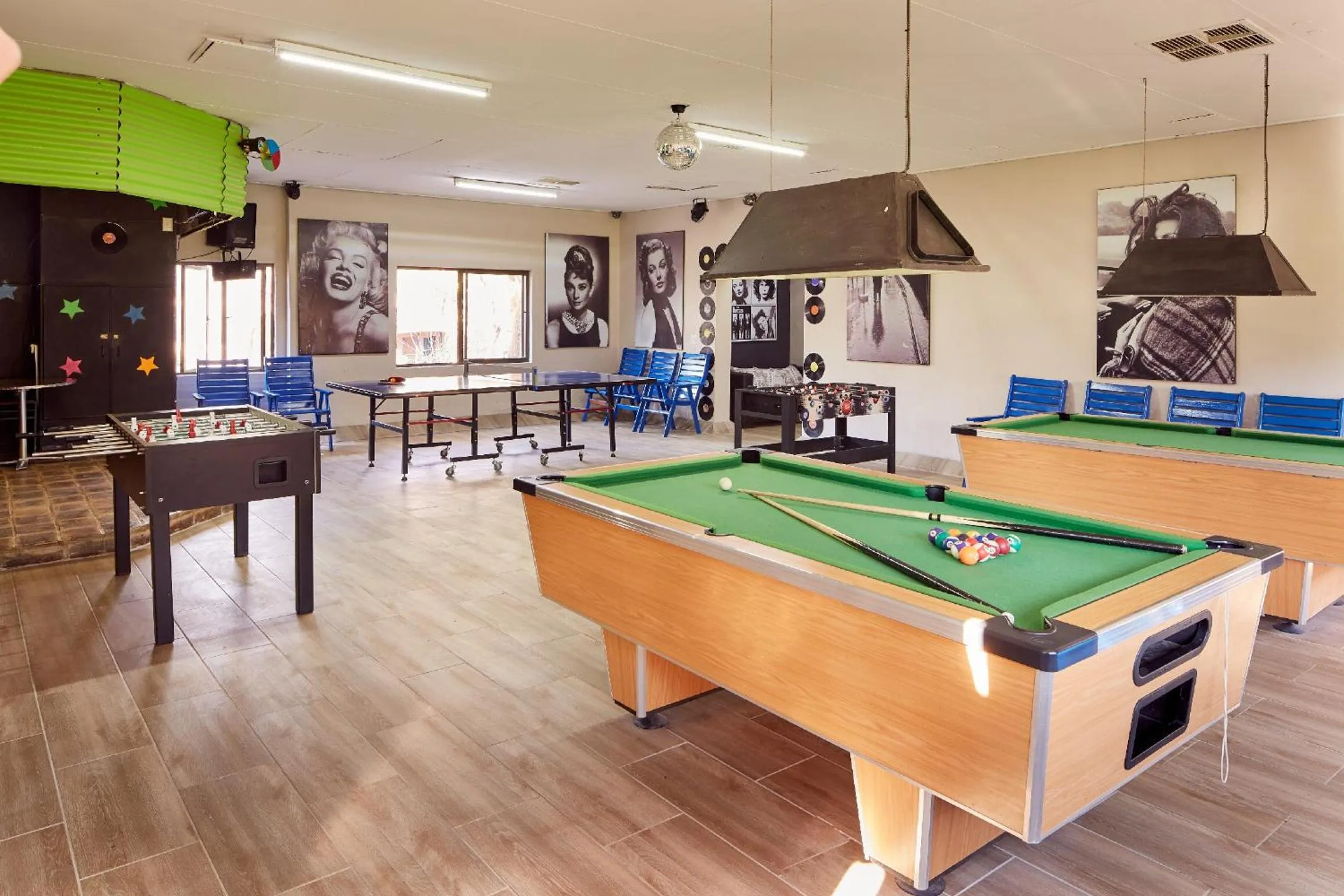 Game Room in First Group Magalies Park