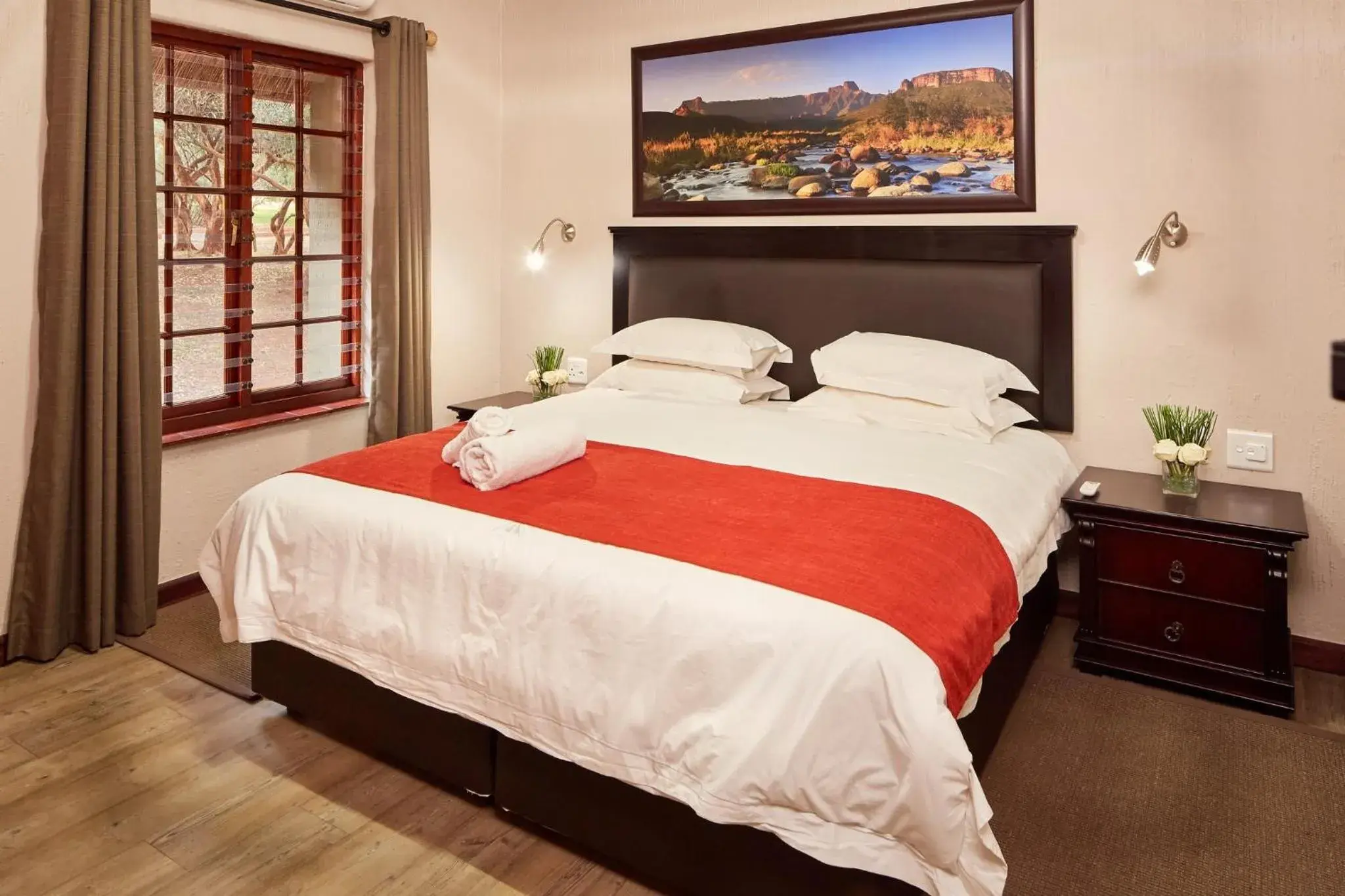 2 Bedroom Superior Chalet in First Group Magalies Park 2 Bedroom Superior Chalet in First Group Magalies Park