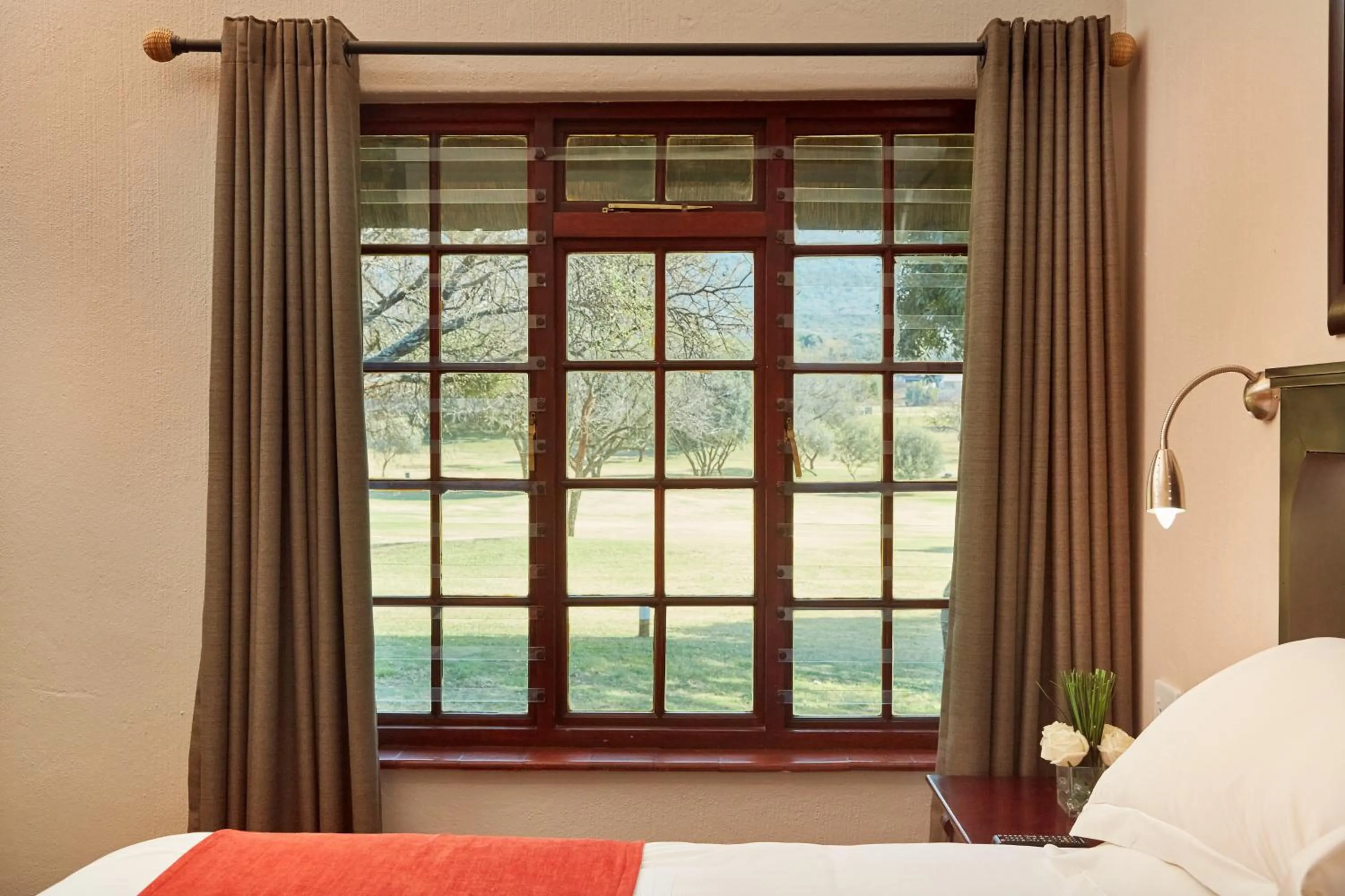 Bed in First Group Magalies Park