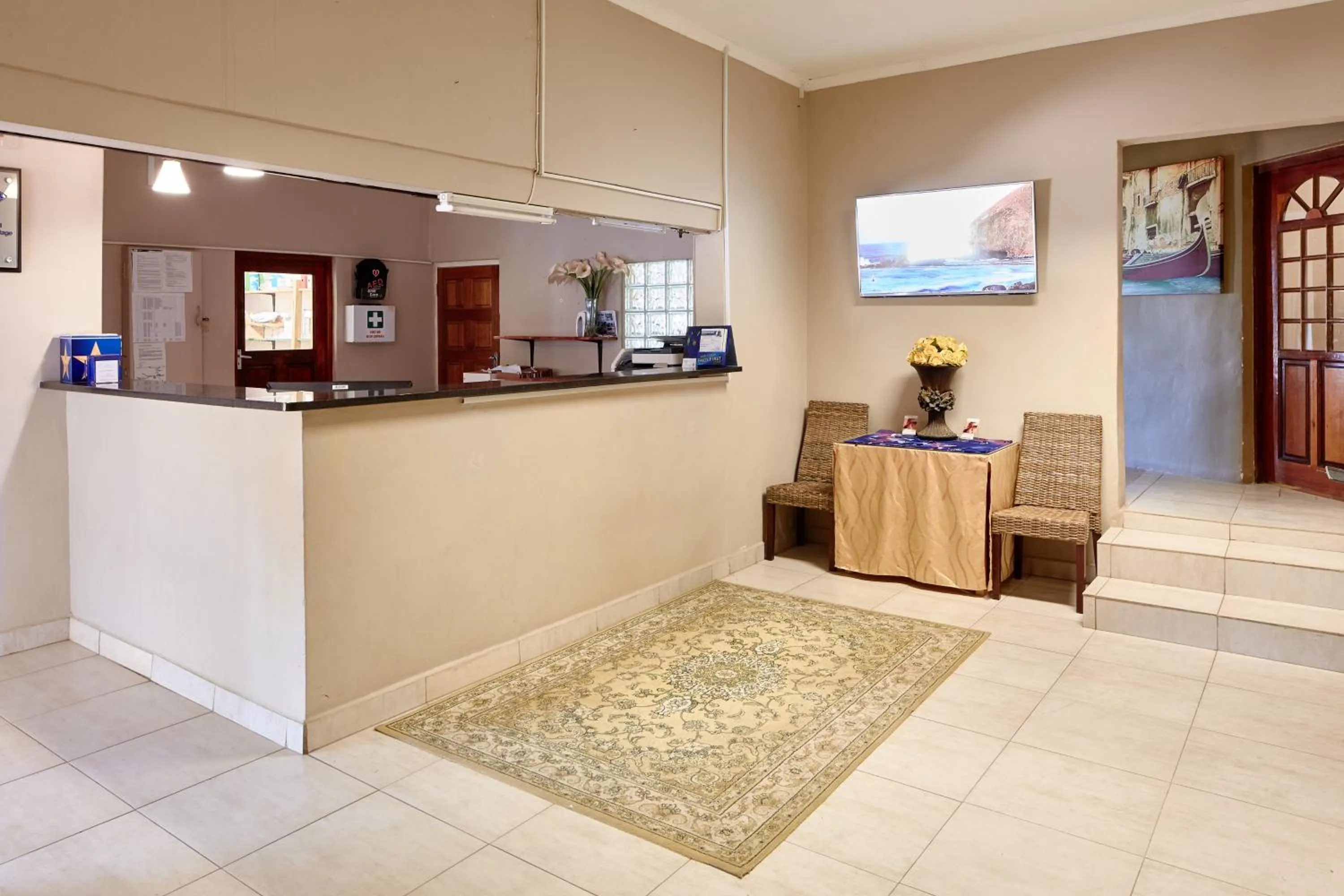 Lobby or reception in First Group Hole in the Wall