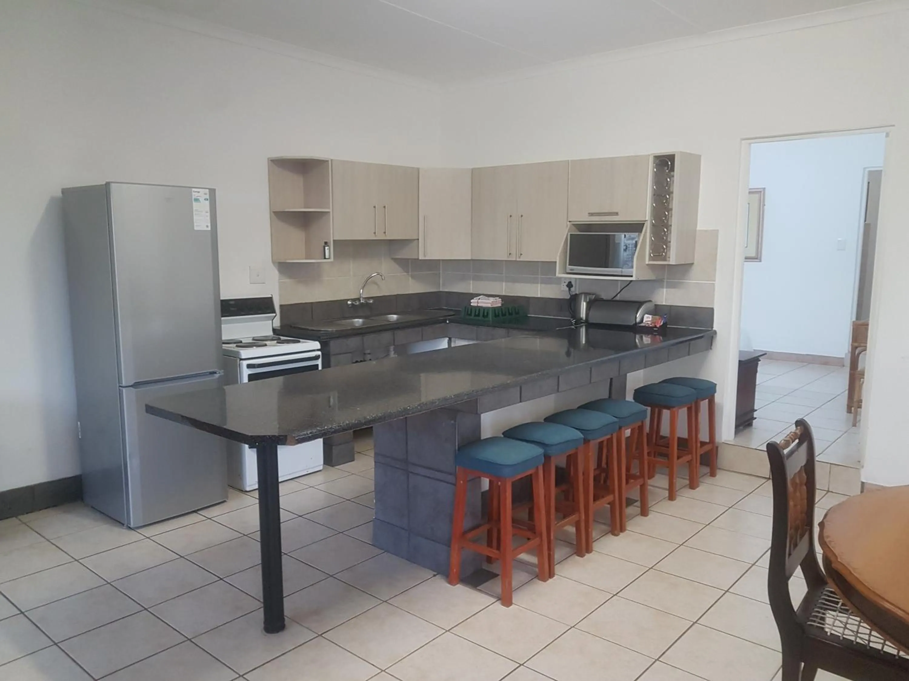 Kitchen or kitchenette in First Group Hole in the Wall