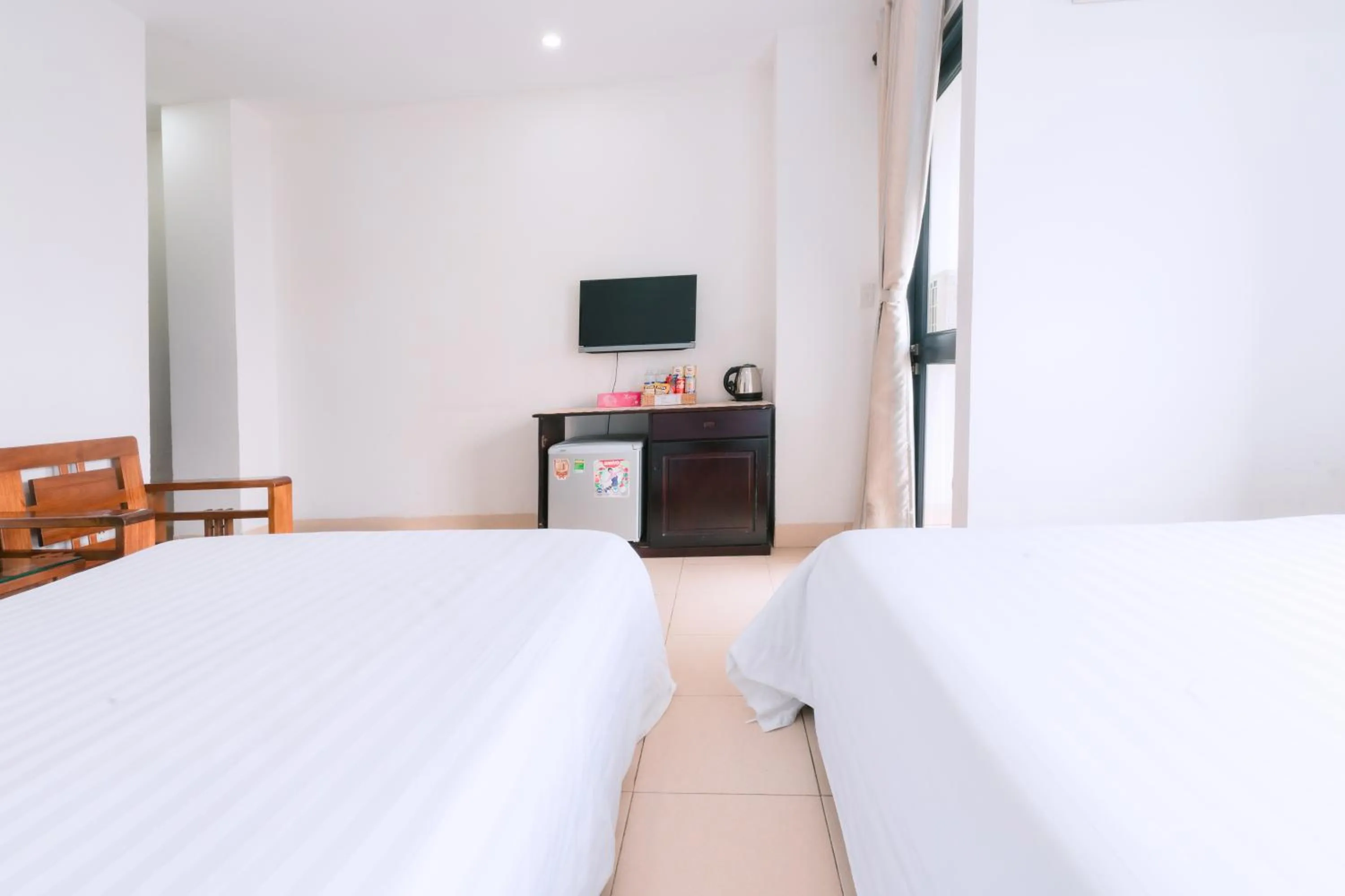 Photo of the whole room, Bed in Lotus Rock Hotel Đà Nẵng