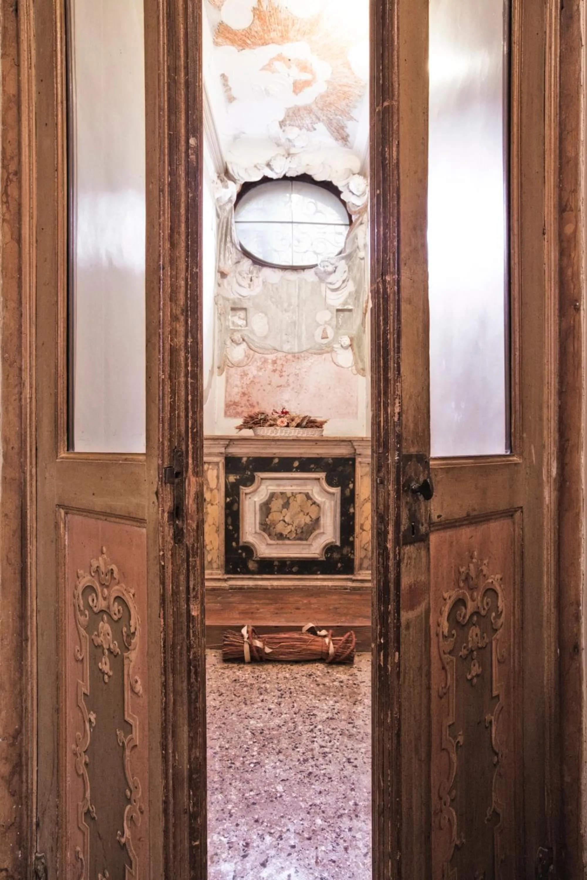 Decorative detail in Palazzetto San Lio, Rialto