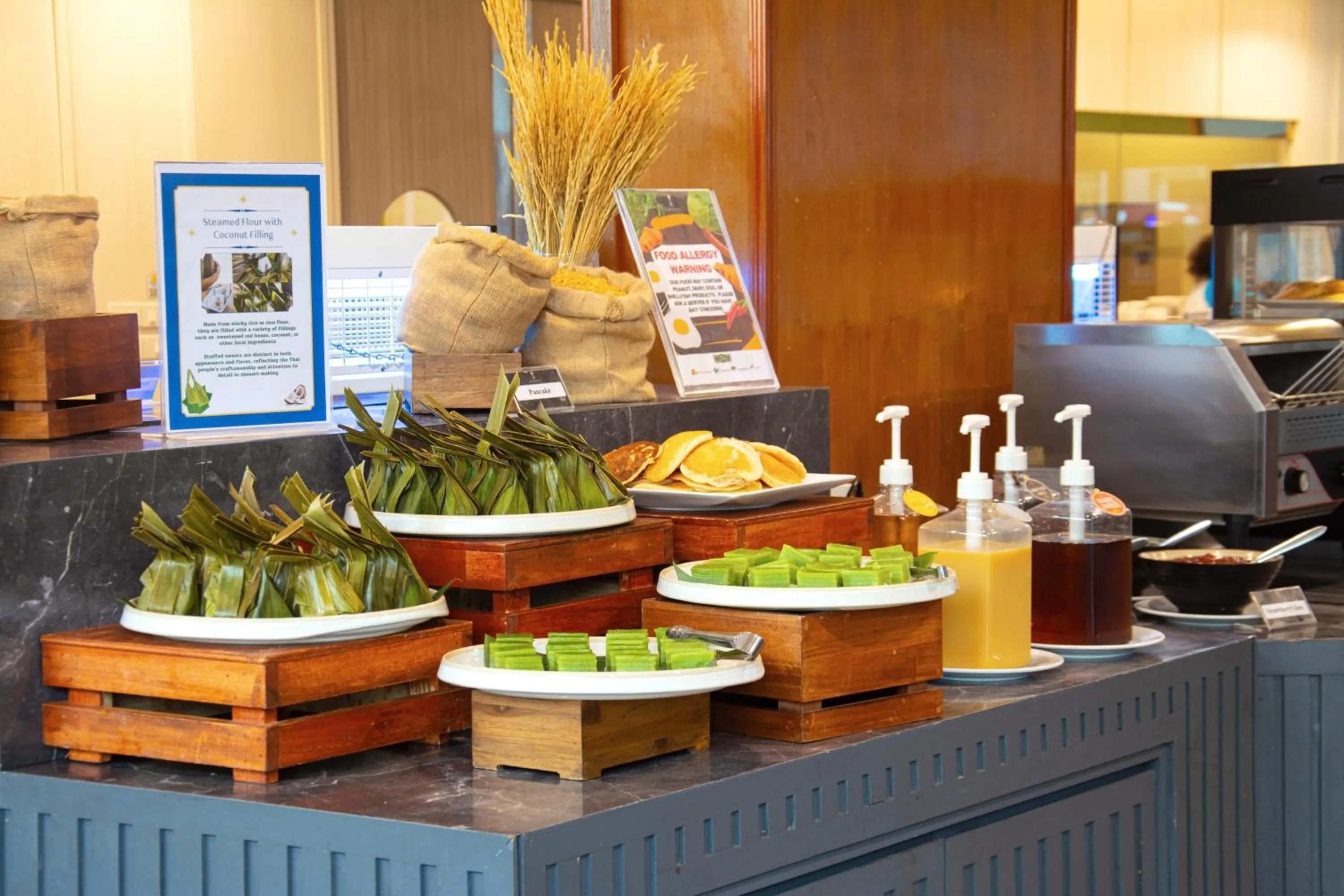 Breakfast in Elite Suites Patong