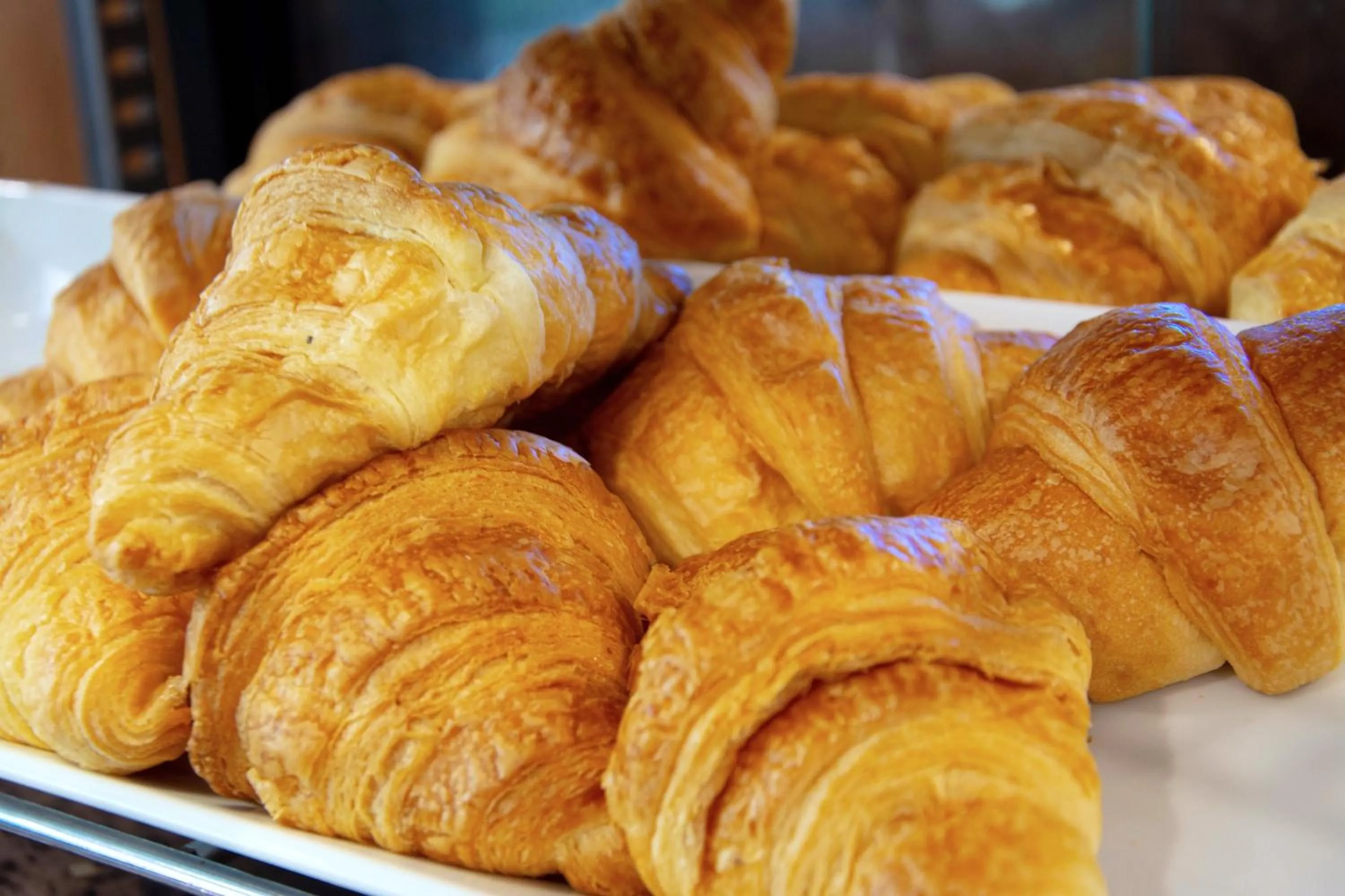 Breakfast in Elite Suites Patong