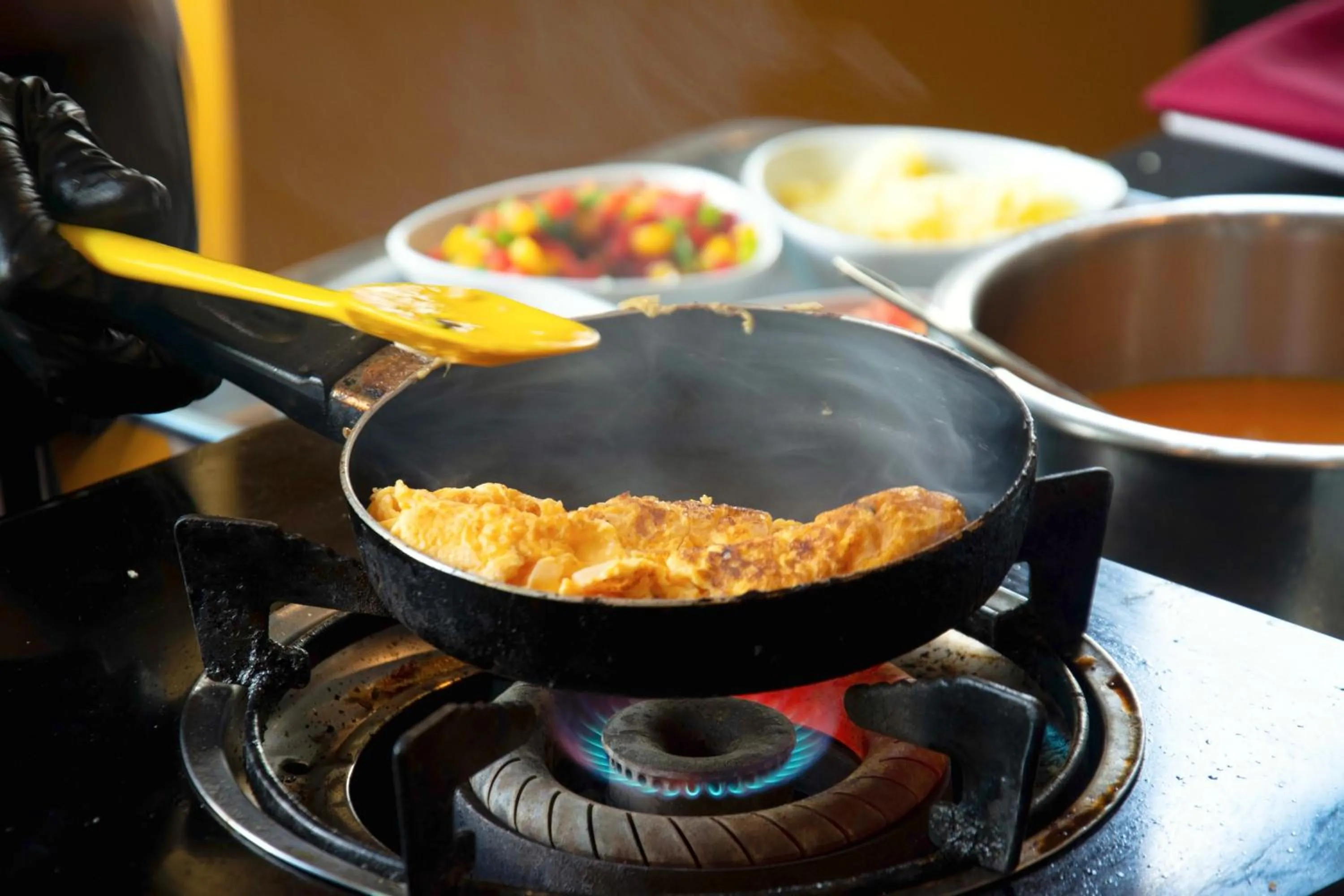 Breakfast in Elite Suites Patong