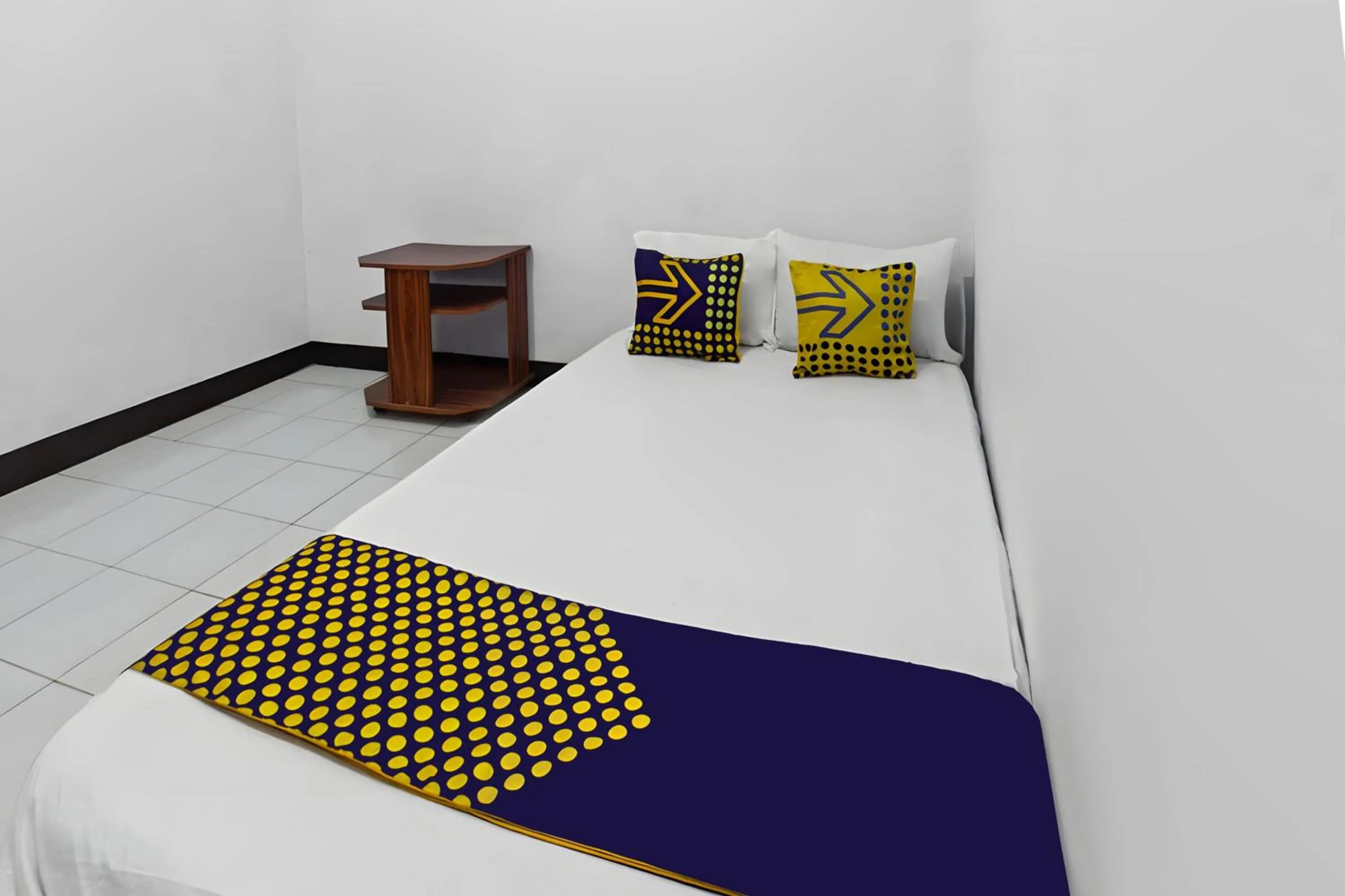 Bedroom, Bed in Hotel O Kanditha Homestay Near Lombok Exotic Sentral Oleh-oleh