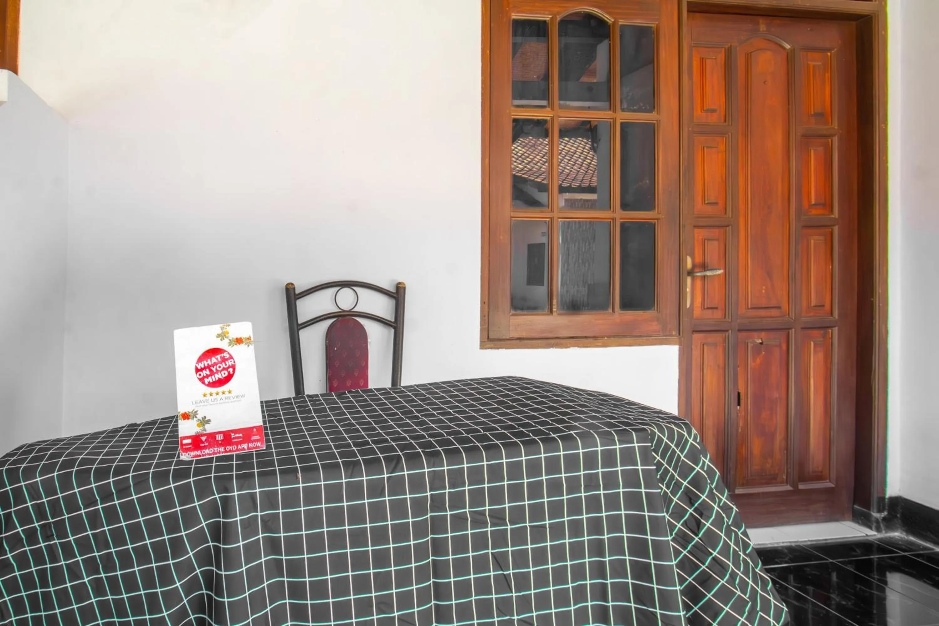 Lobby or reception, Bed in Hotel O Kanditha Homestay Near Lombok Exotic Sentral Oleh-oleh