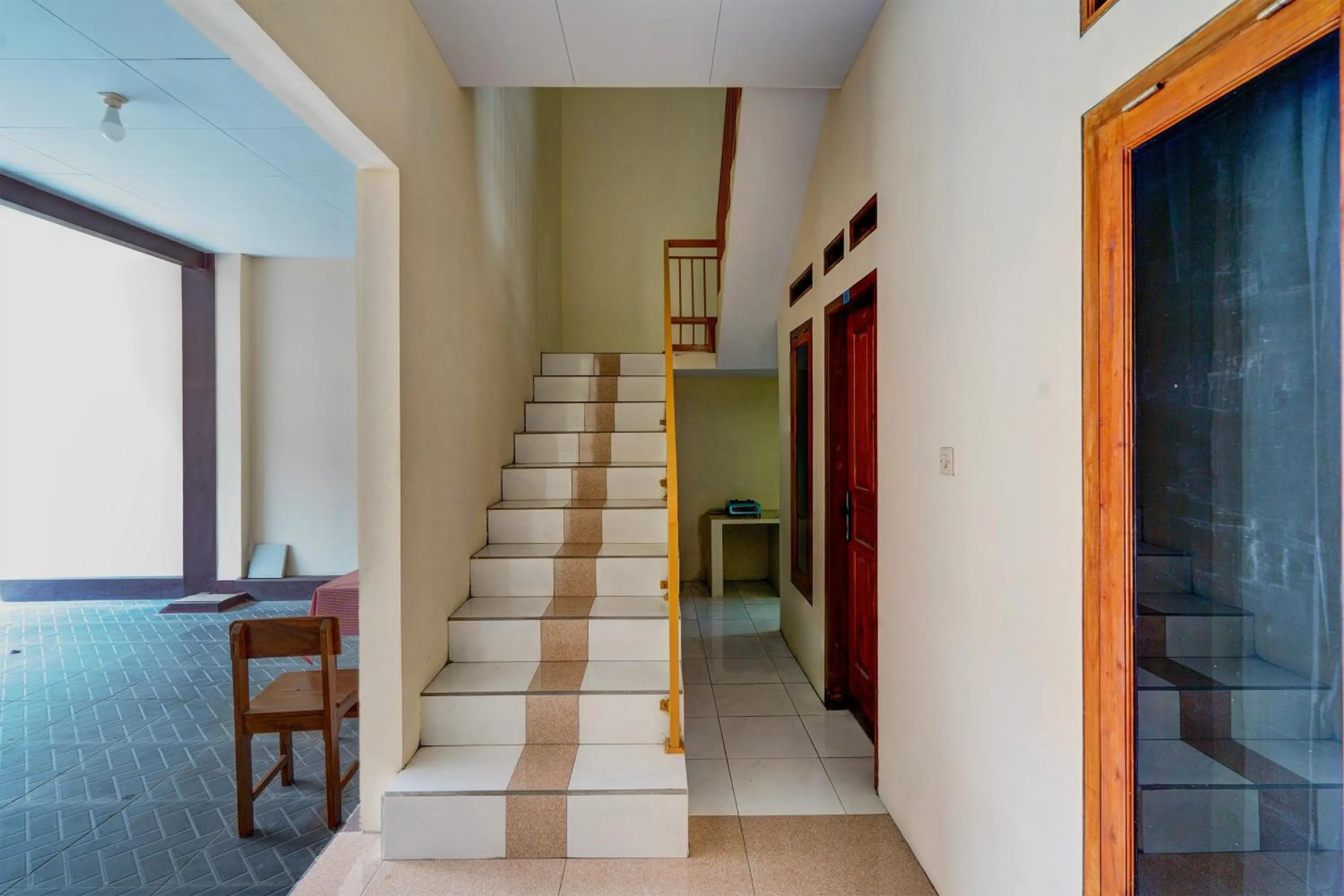 Lobby or reception in Hotel O Wisma Jasmine Syariah