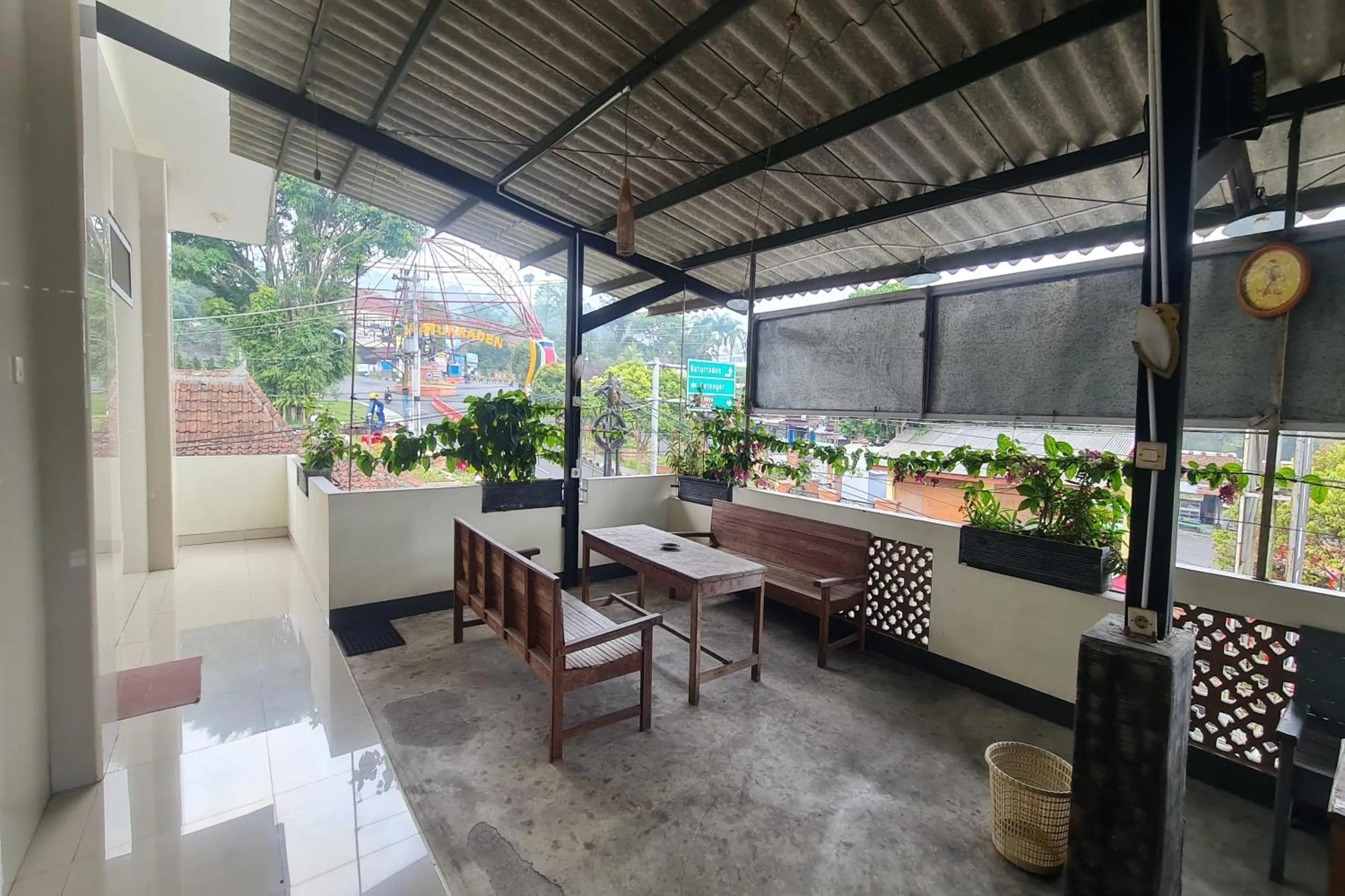 Lobby or reception in Capital O 93250 Hotel Tirta Kencana 2 Baturaden