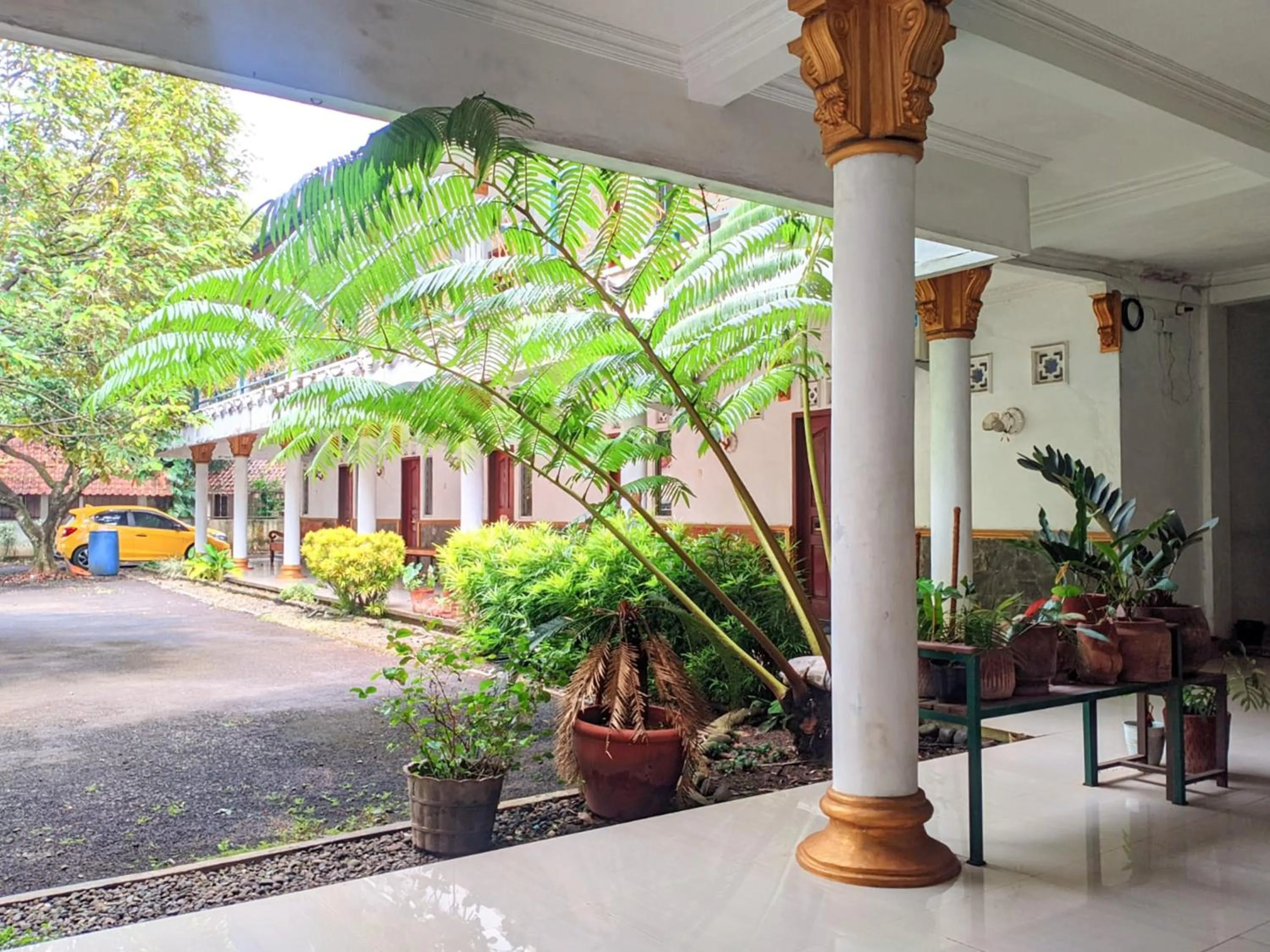 Property building in OYO 93253 Guest House Arundaya Syariah