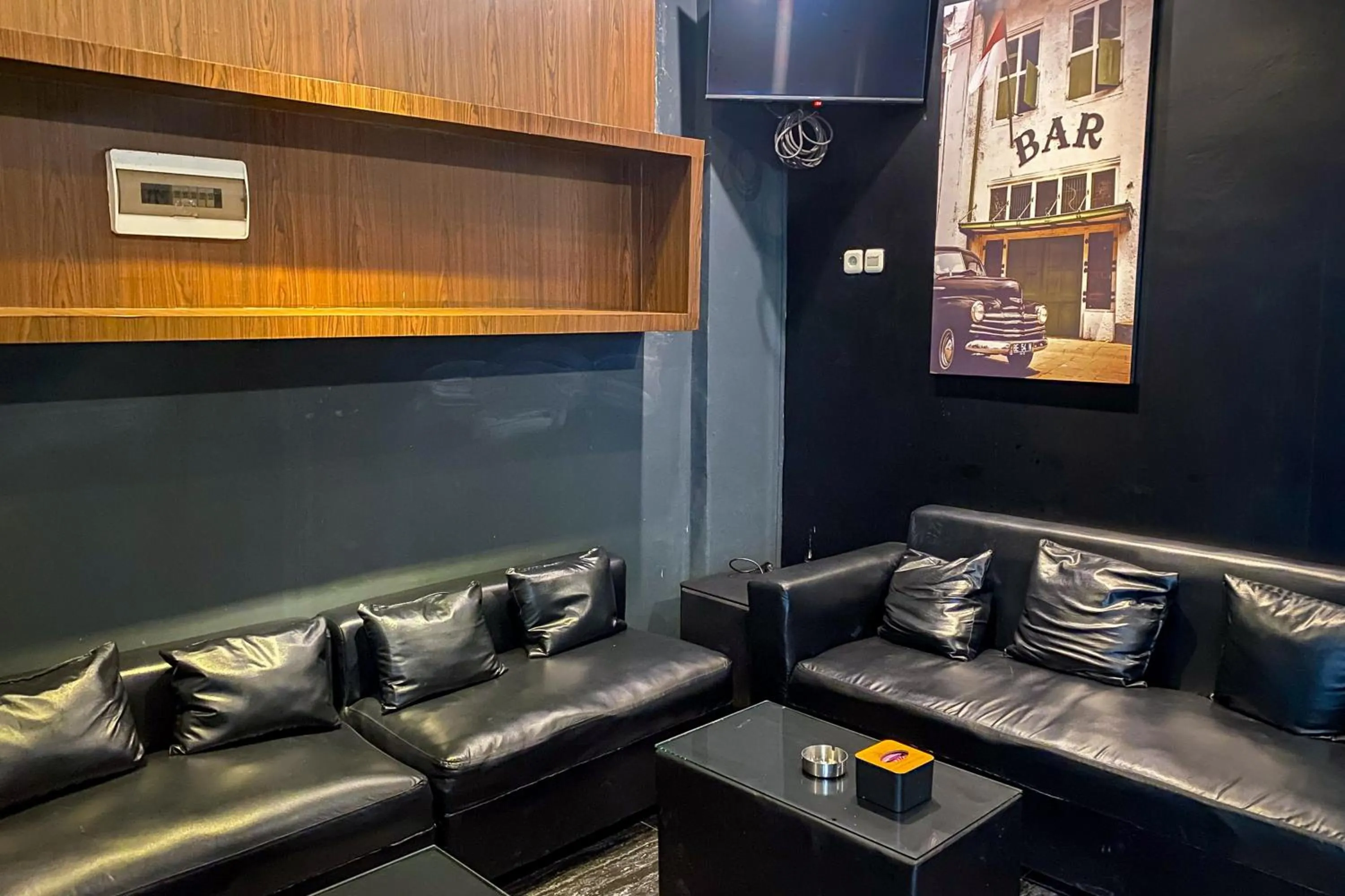 Seating area in Fresh Place RedPartner