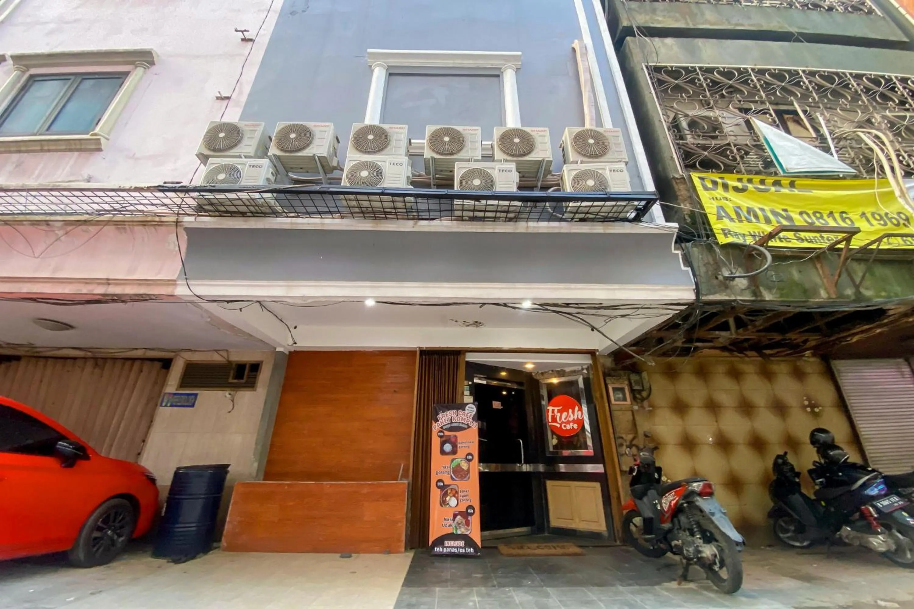 Facade/entrance in Fresh Place RedPartner