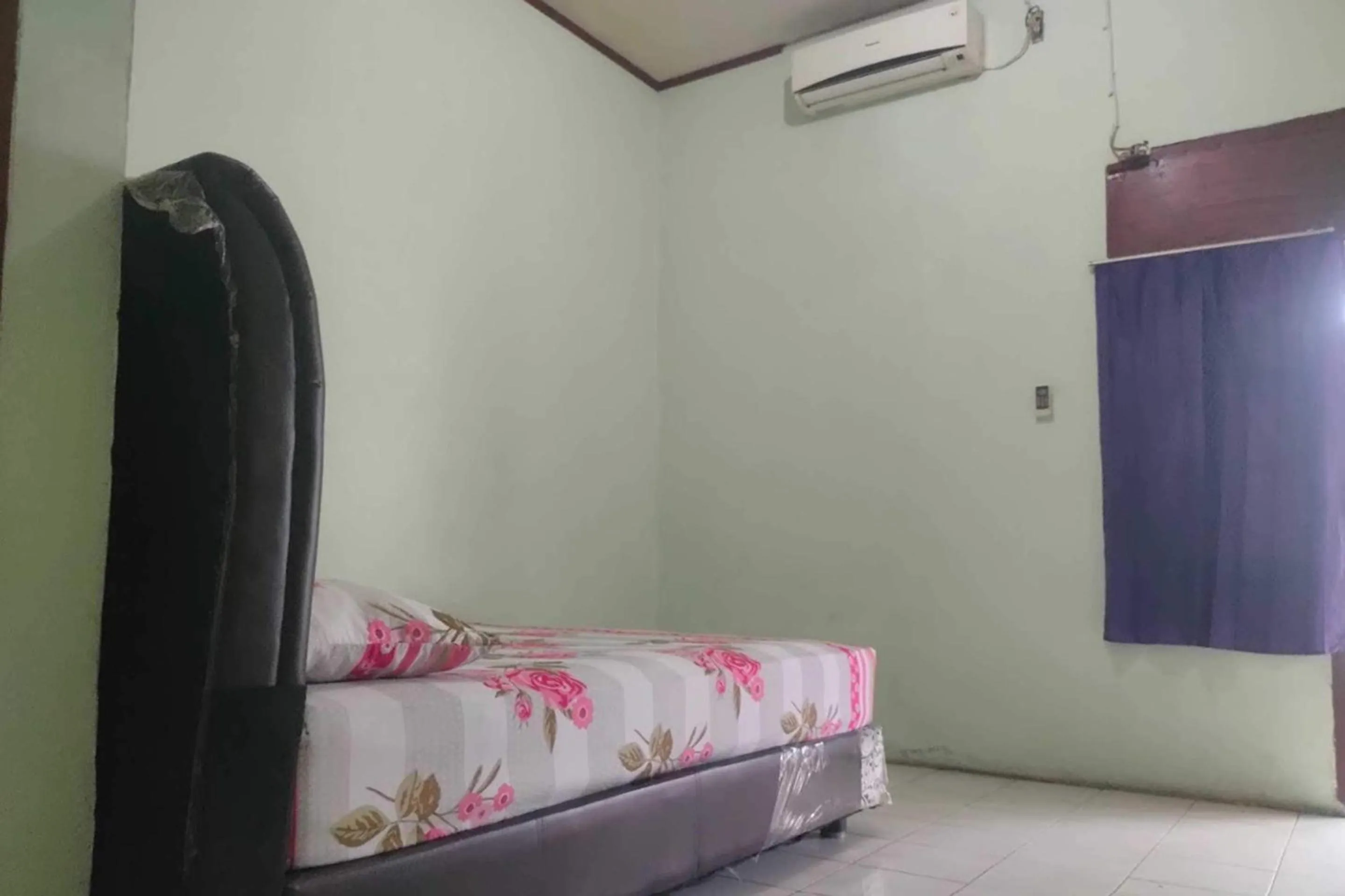 Bedroom in Hotel O Maradona Guest House