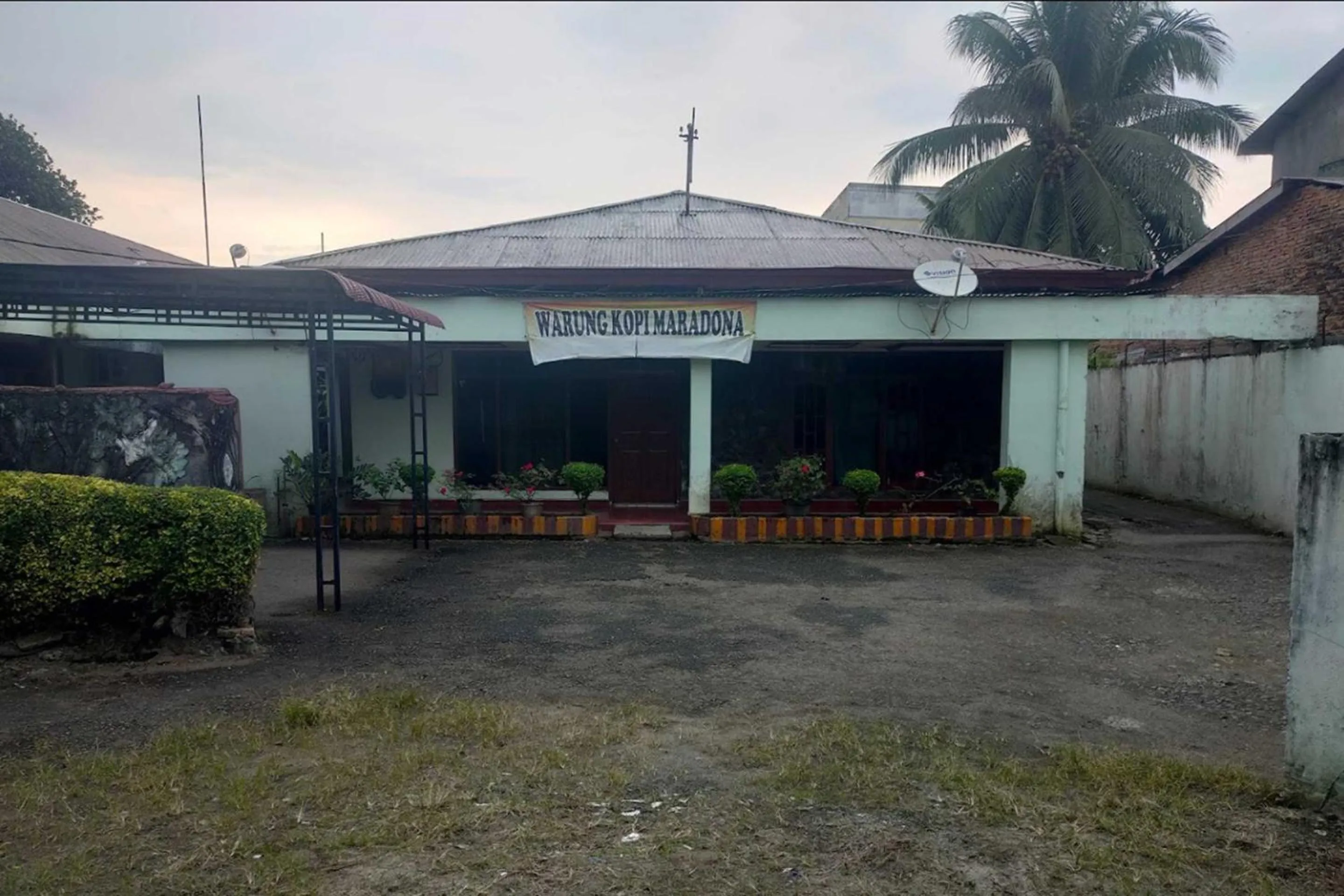 Facade/entrance in Hotel O Maradona Guest House