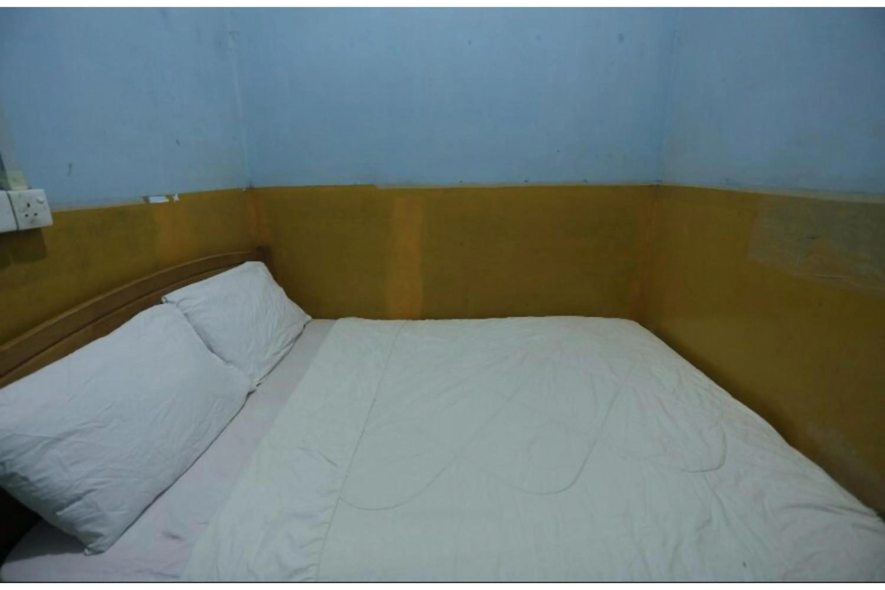 Bedroom, Bed in SPOT ON 93276 Fendi 2 Homestay SyariahNearPelabuhan Feri Batam Centre