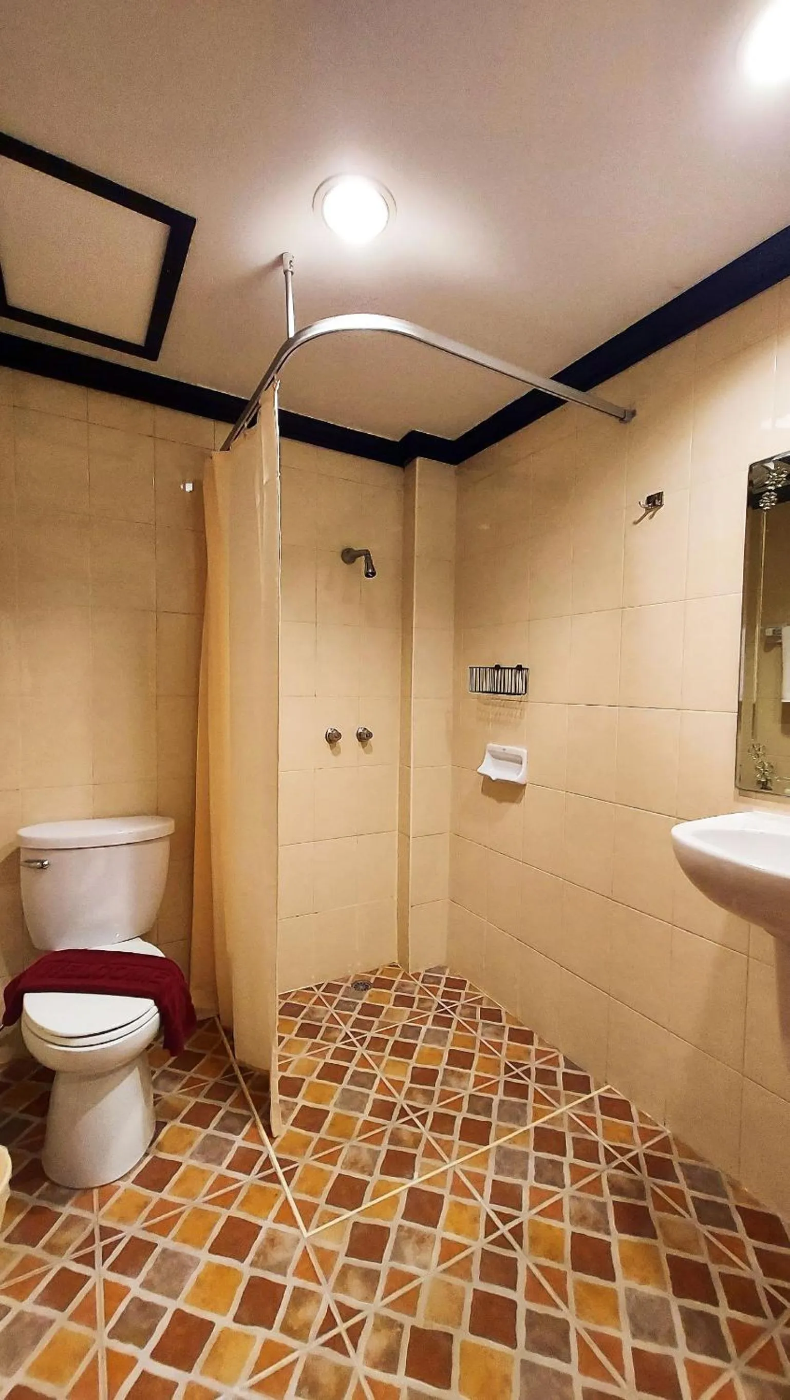 Bathroom in Sawasdee Apartment Patong