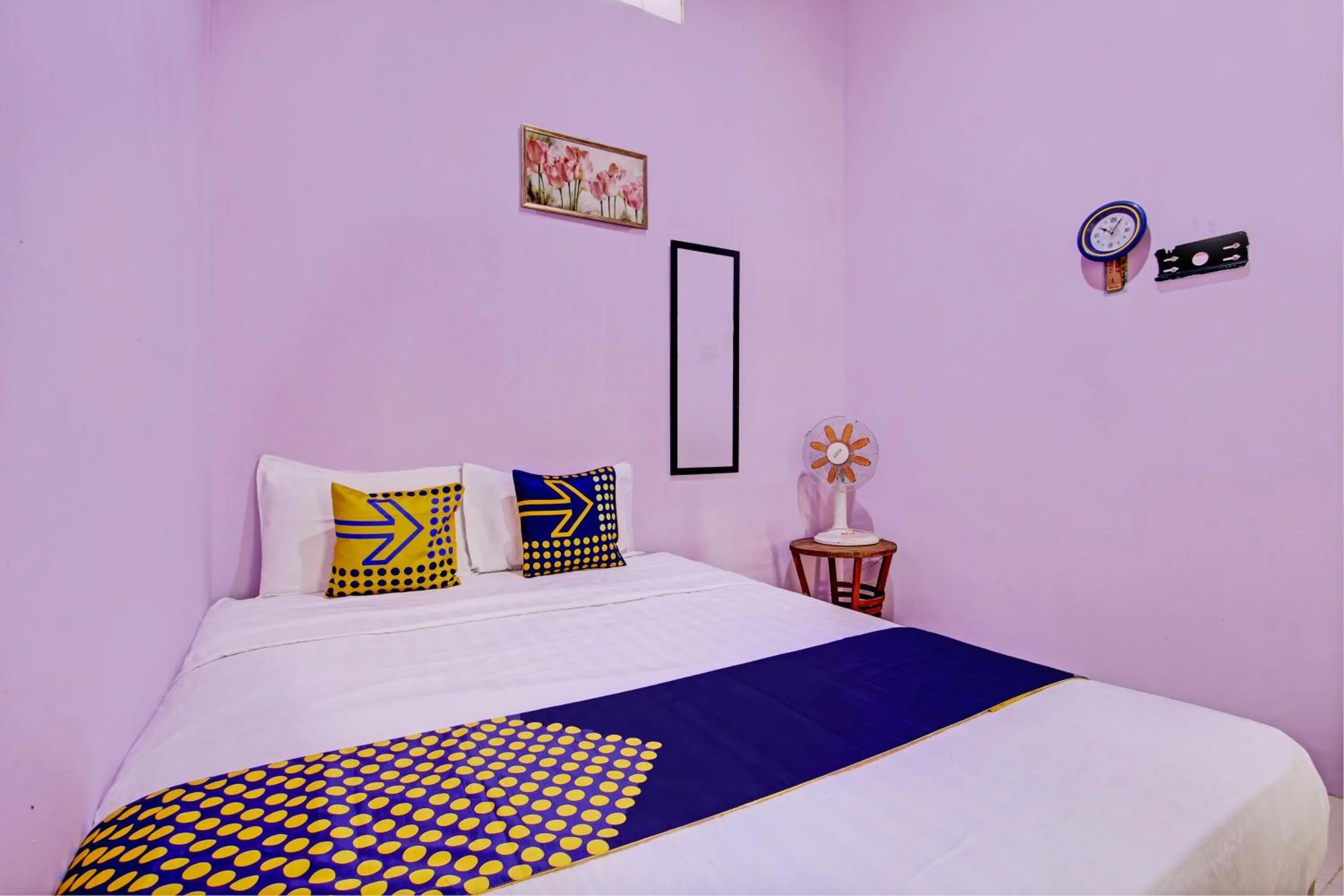 Bedroom, Bed in Hotel O Sengon Kostel Syariah