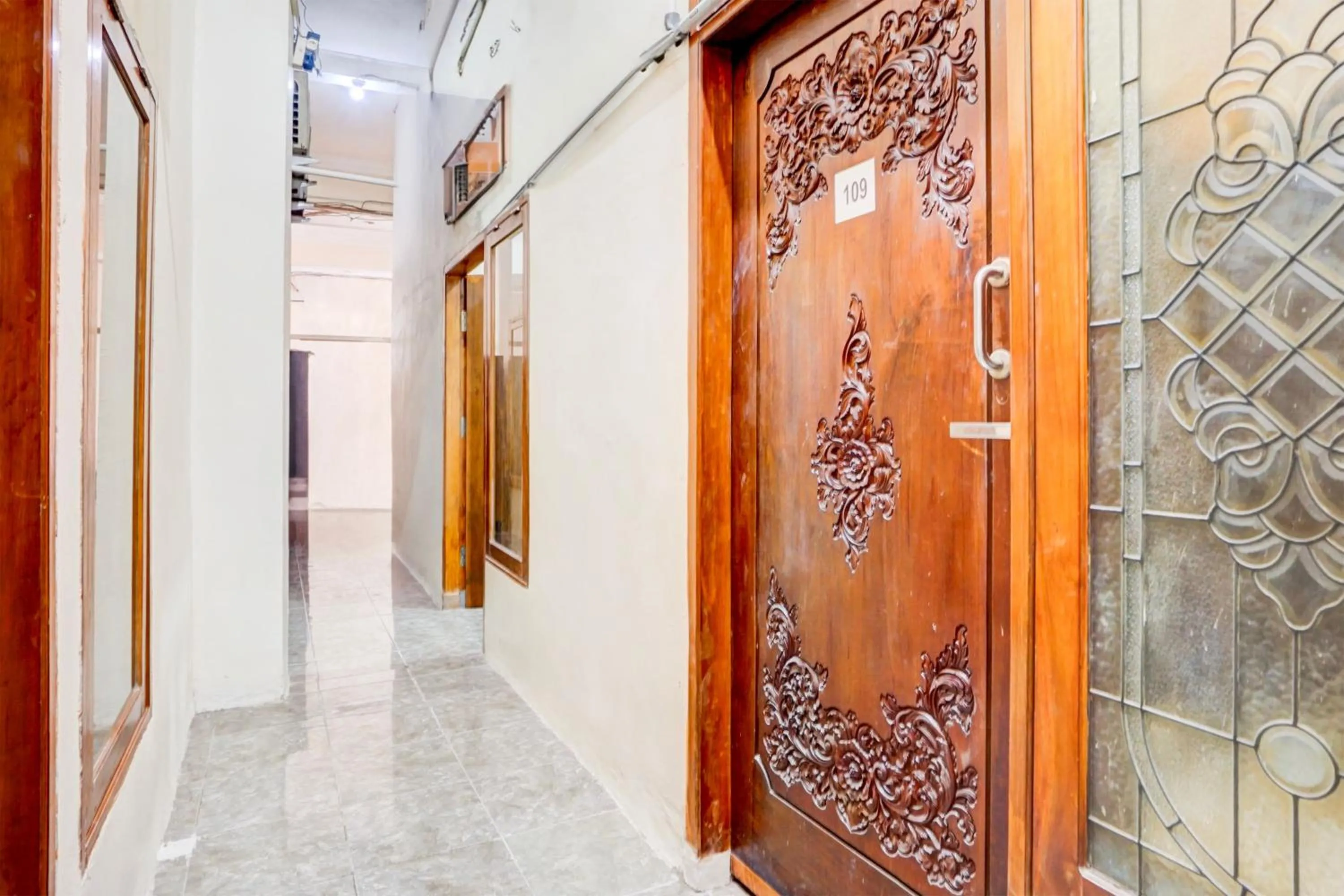 Lobby or reception in OYO Life 93290 Homestay Betro Syariah