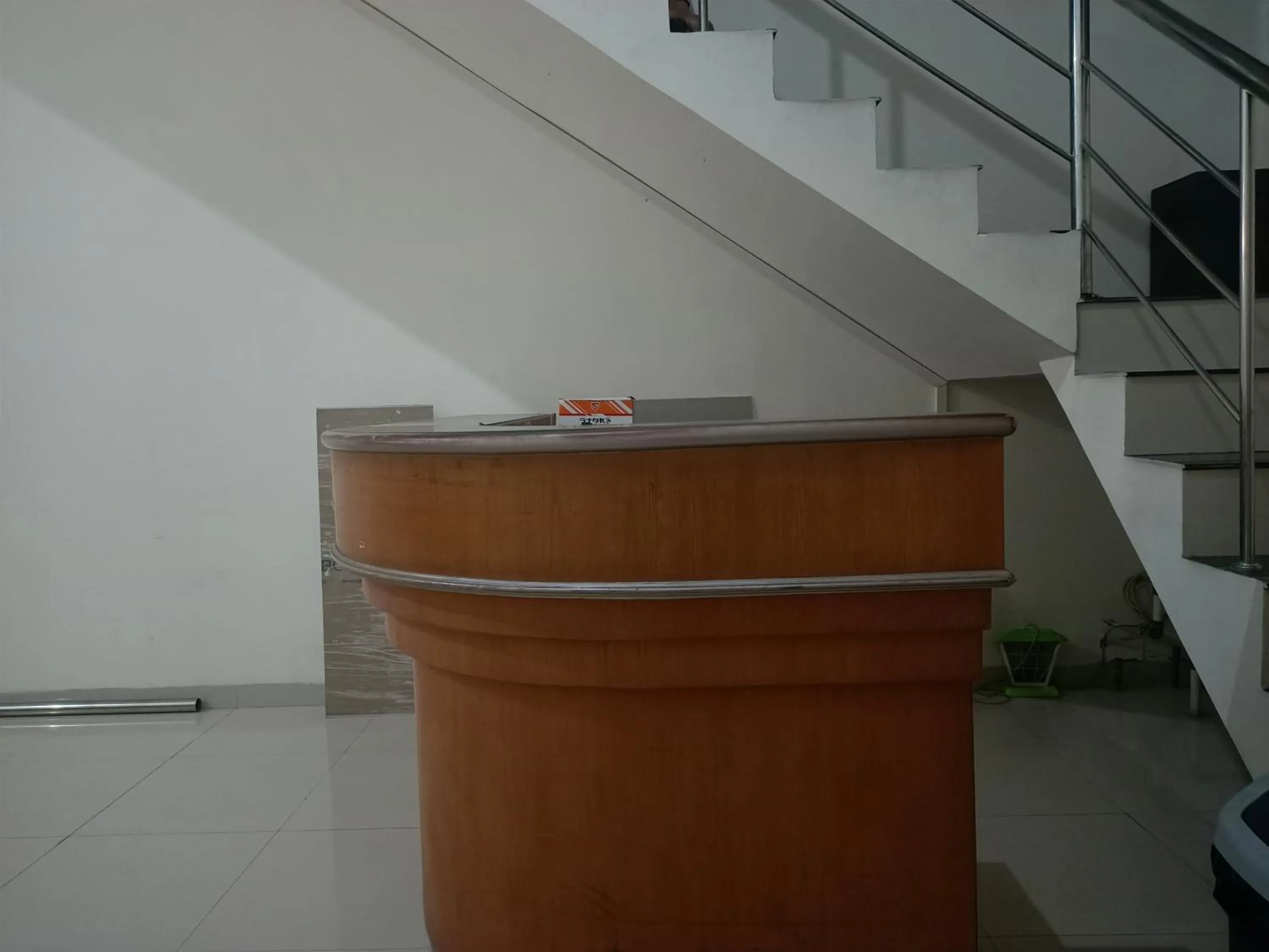 Lobby or reception in Hotel O Mely Homestay