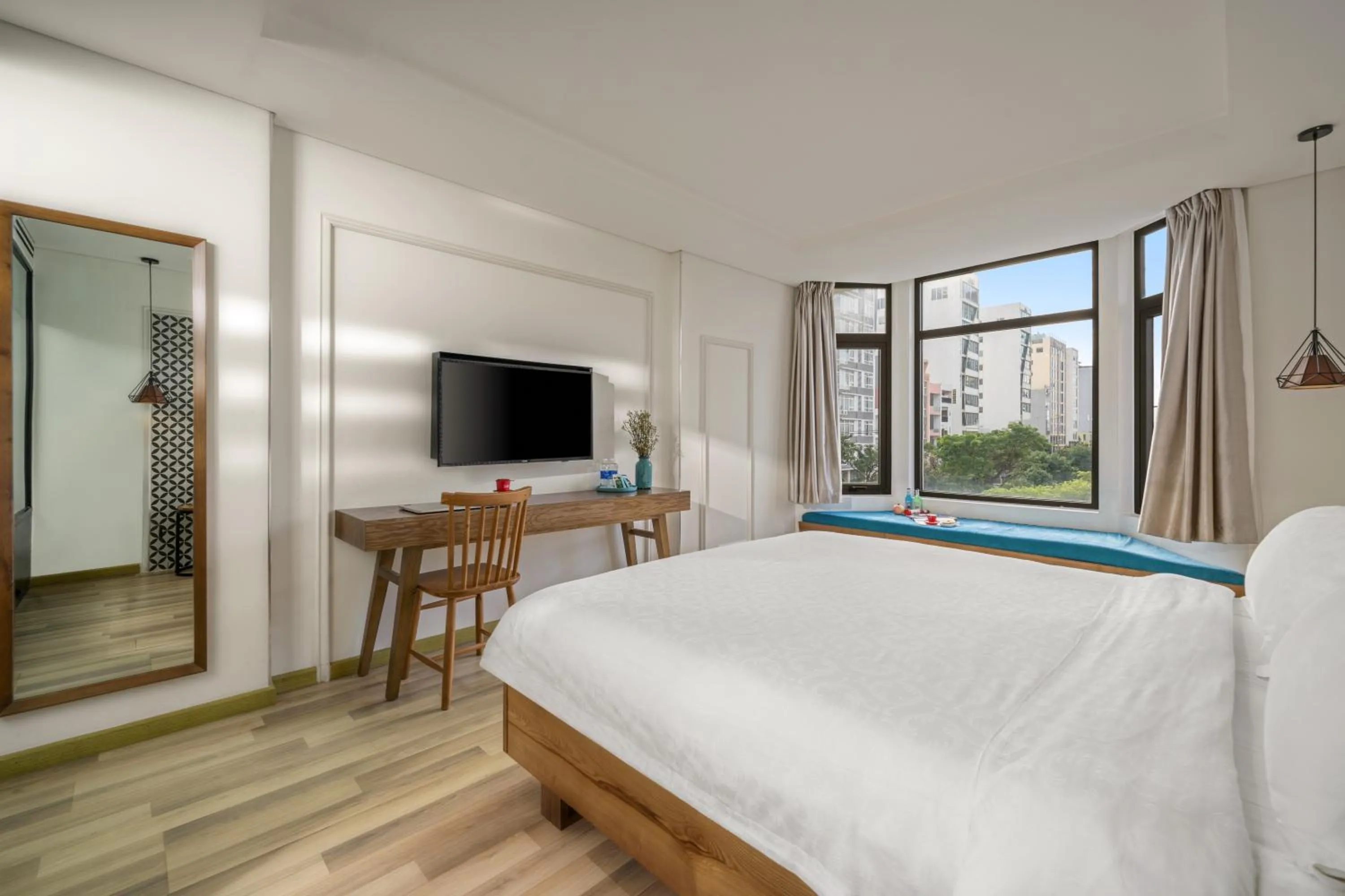 Bed in Brilliant Majestic Hotel