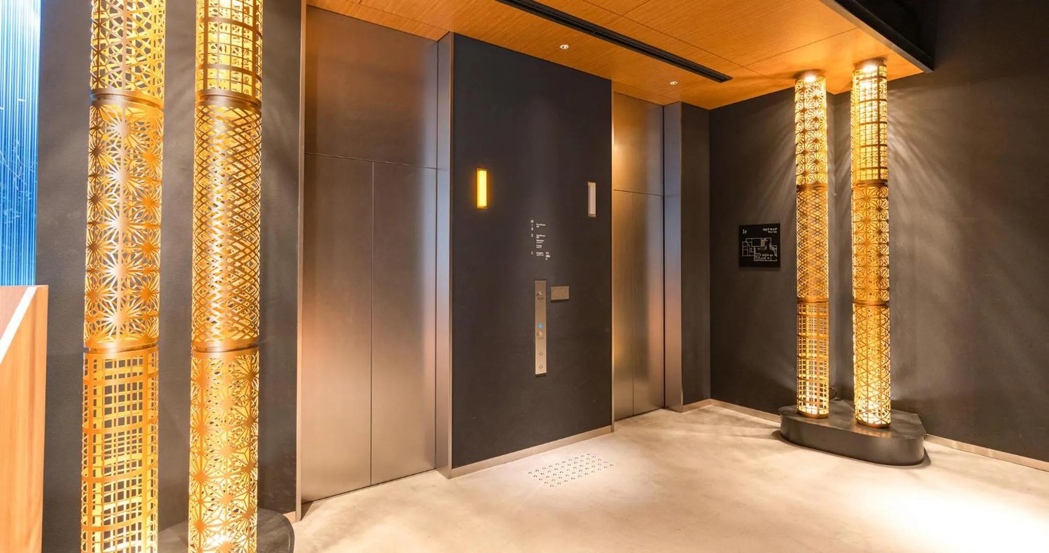 Decorative detail in Grids Premium Hotel Kumamoto