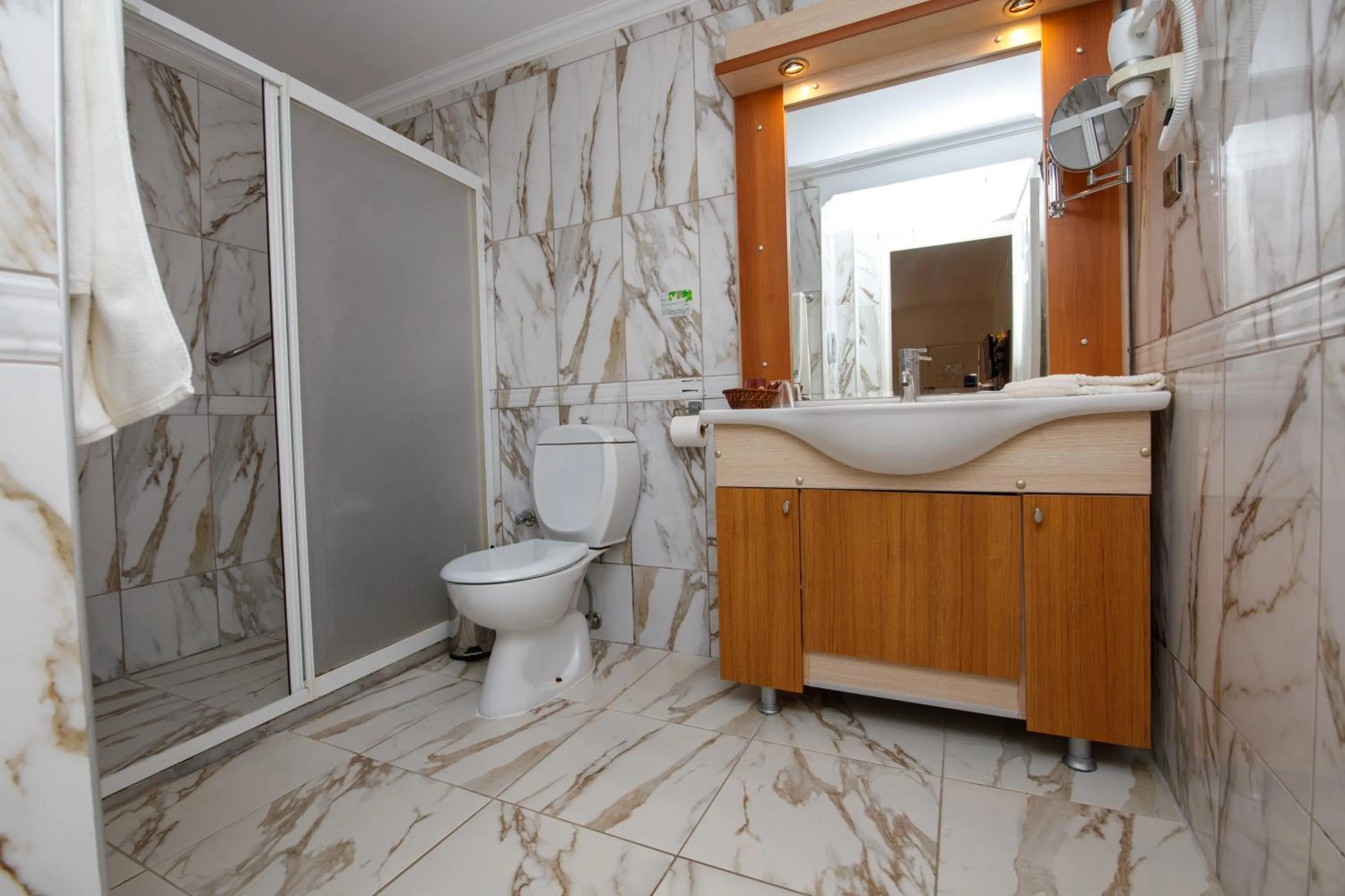 Bathroom in Ölüdeniz Turquoise Hotel - All Inclusive